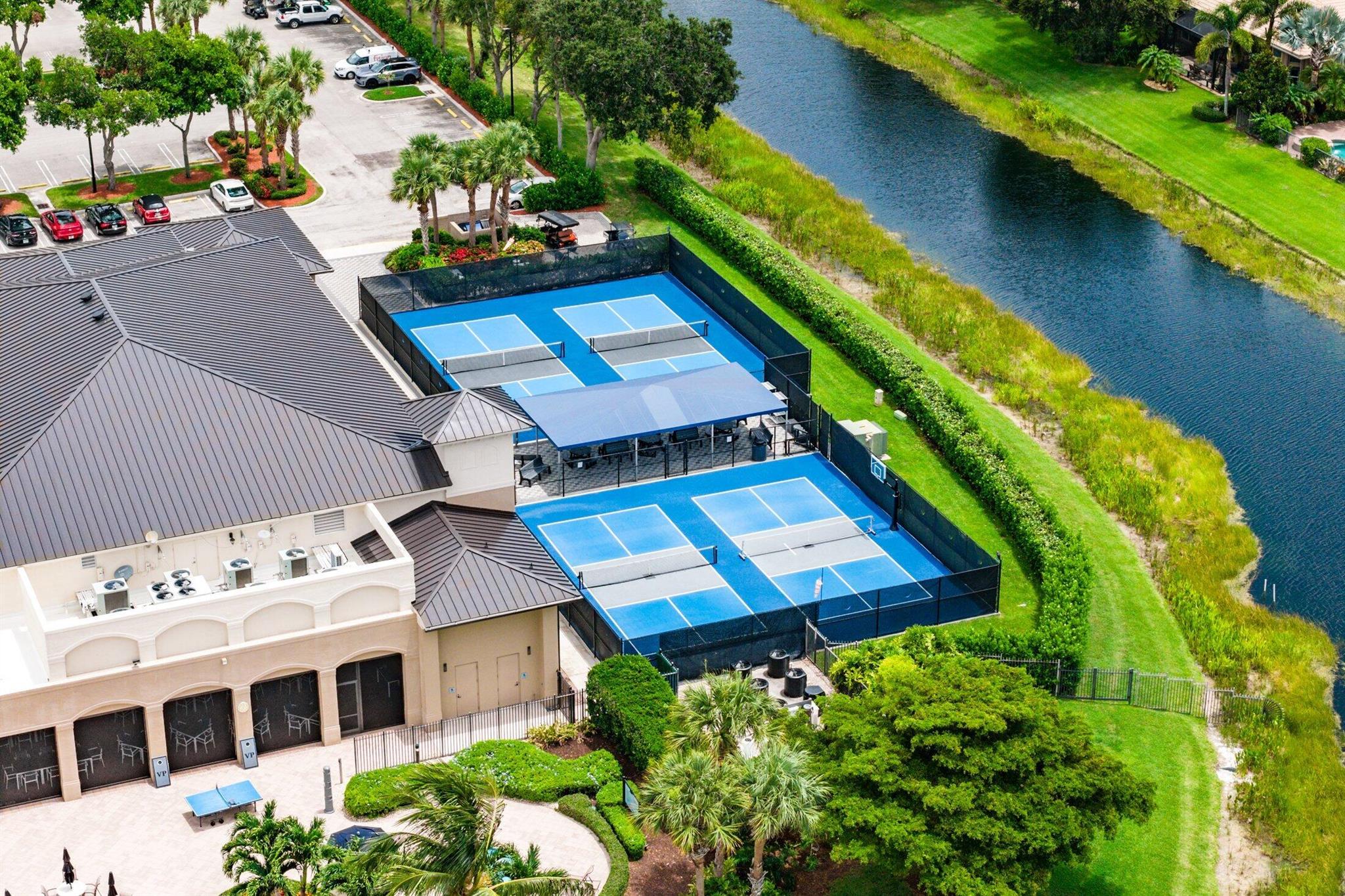 Valencia Pointe - Residential