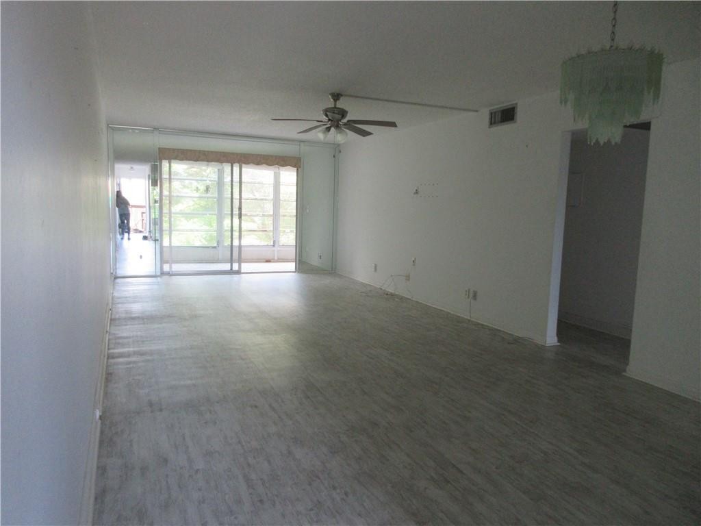WYNMOOR - Residential