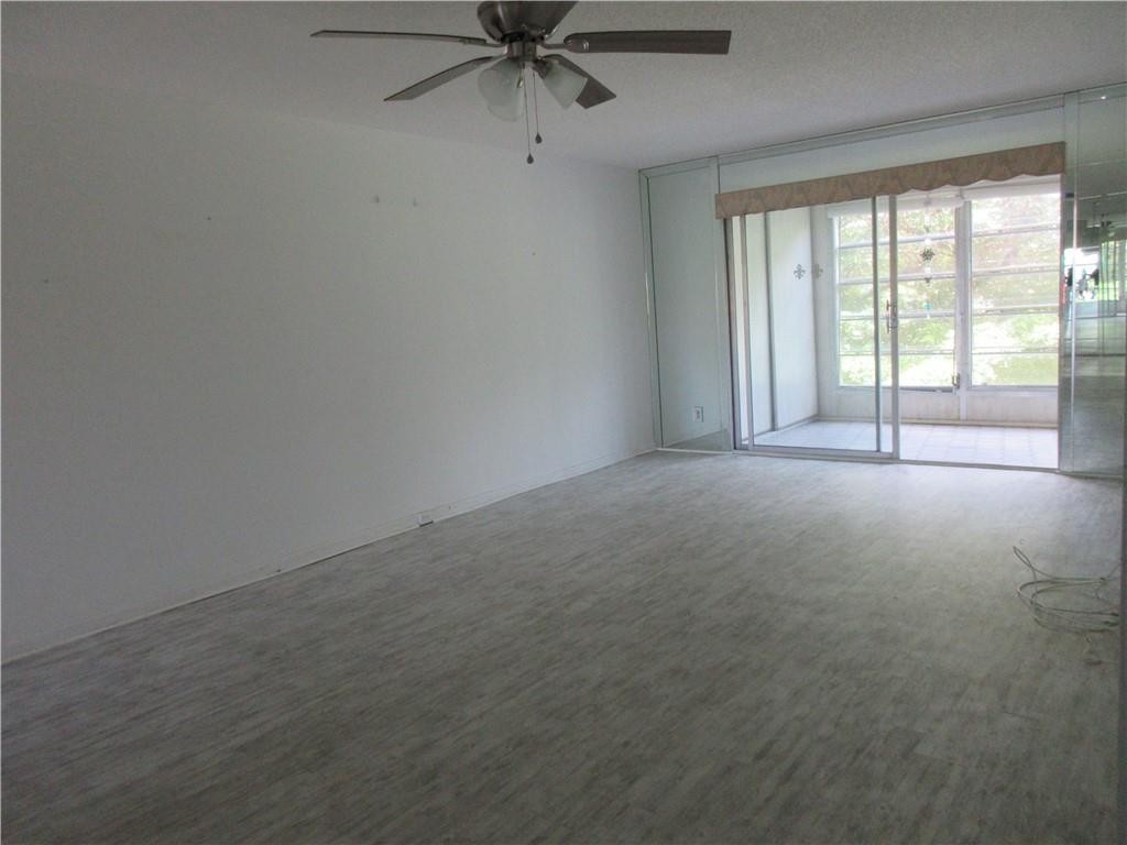 WYNMOOR - Residential