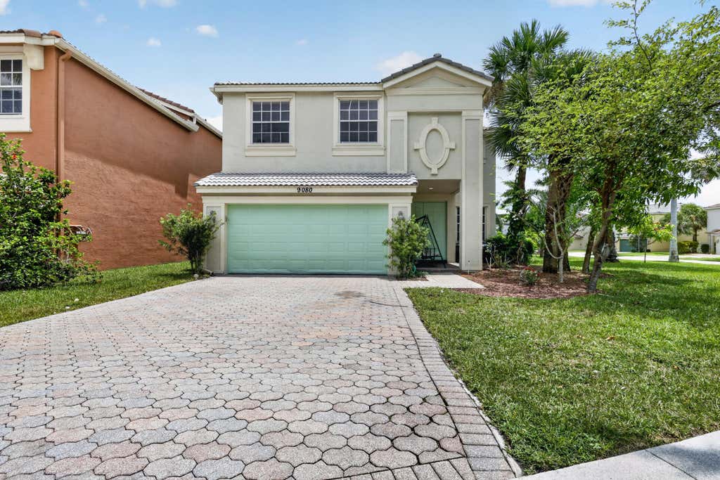Photo of 9080 Dupont Place, Wellington, FL 33414 (MLS # B26060021)