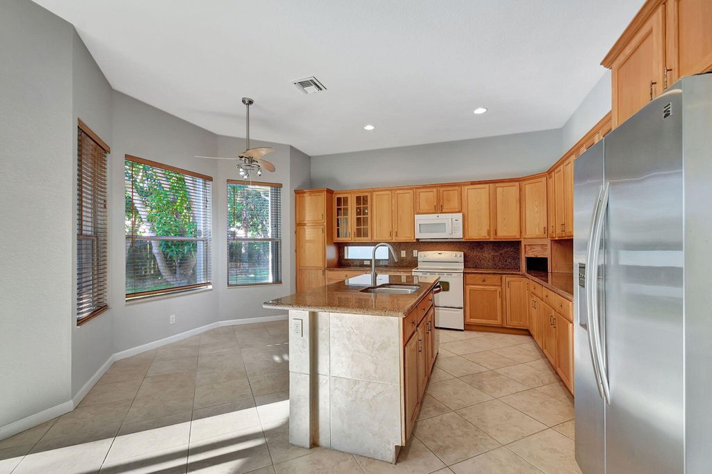 Photo of 1025 Grove Park Circle, Boynton Beach, FL 33437 (MLS # R11047878)