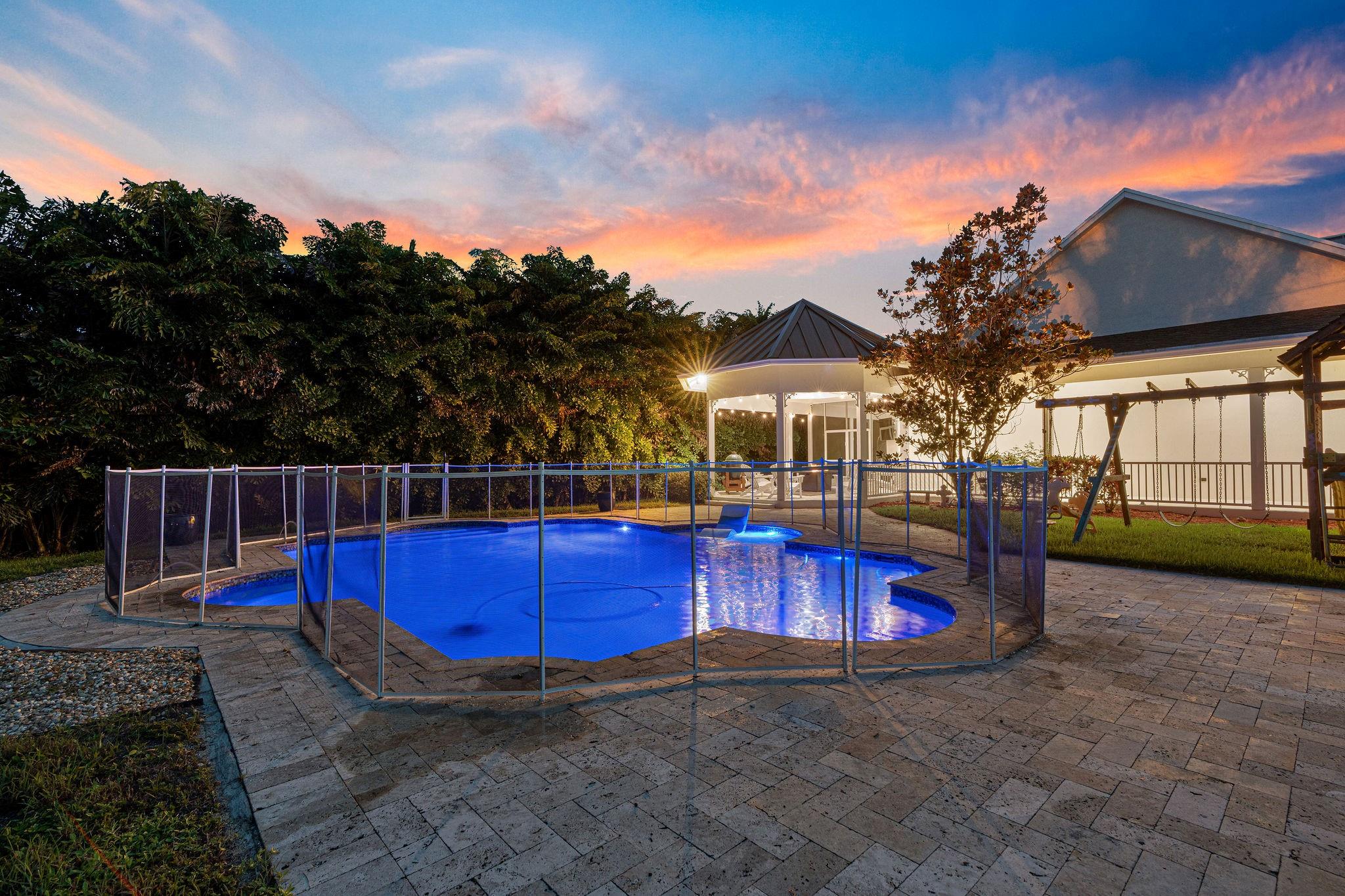 GREEN MEADOWS - Residential