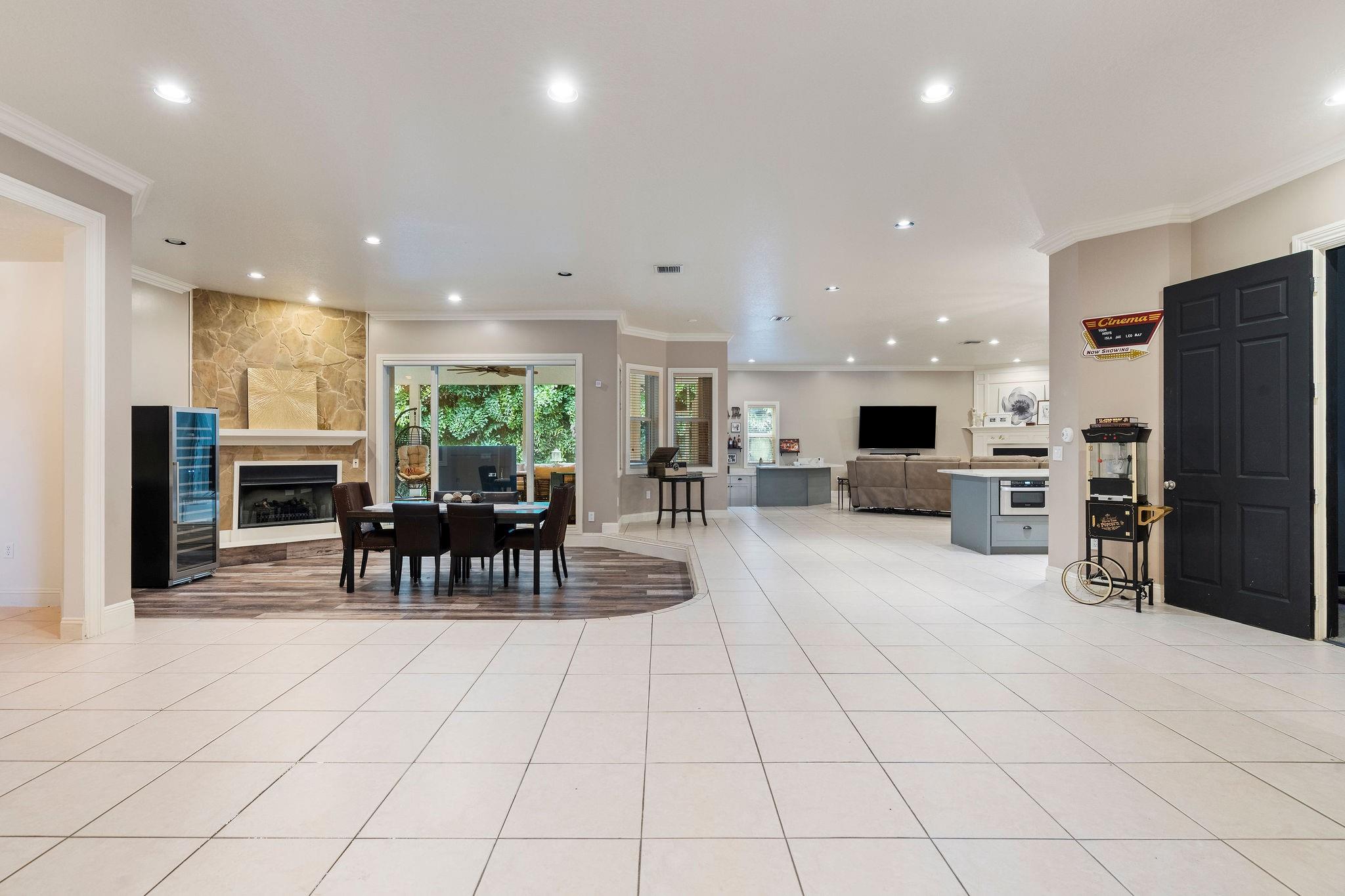 GREEN MEADOWS - Residential