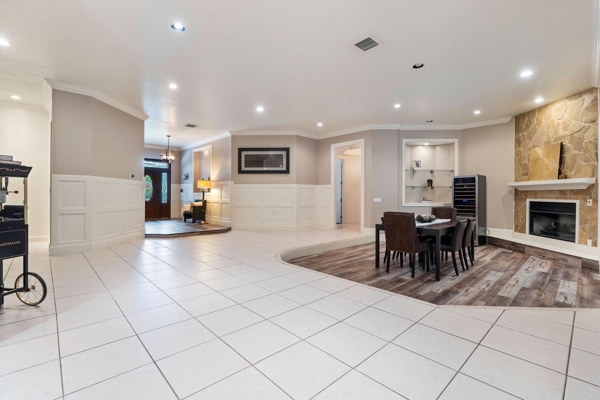 GREEN MEADOWS - Residential