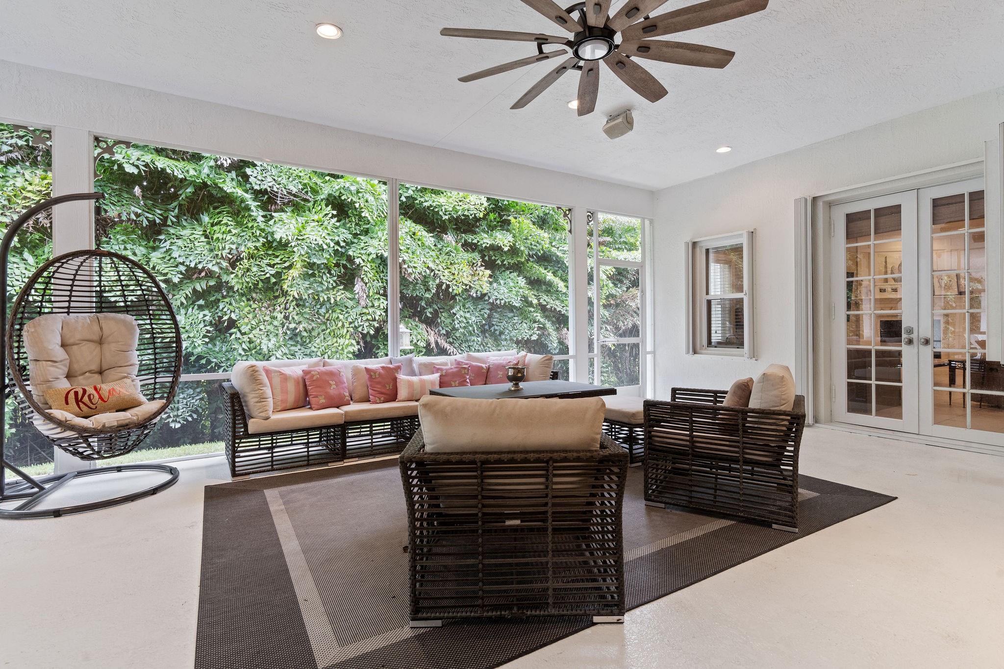 GREEN MEADOWS - Residential