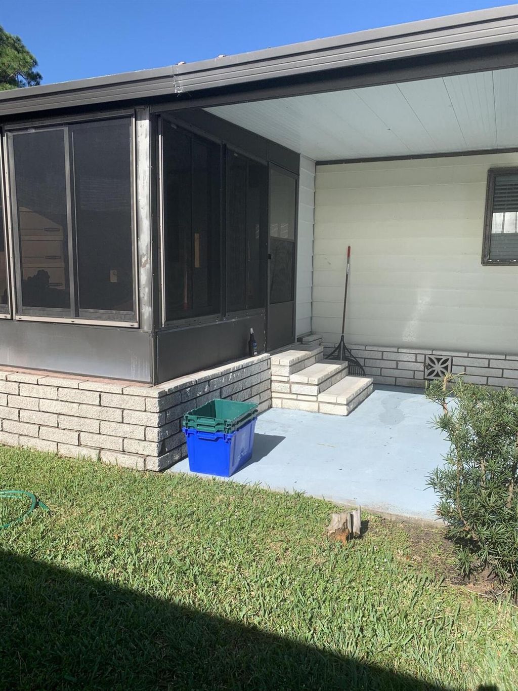 Photo of 10 Ecuador Way, Fort Pierce, FL 34951 (MLS # R10944317)