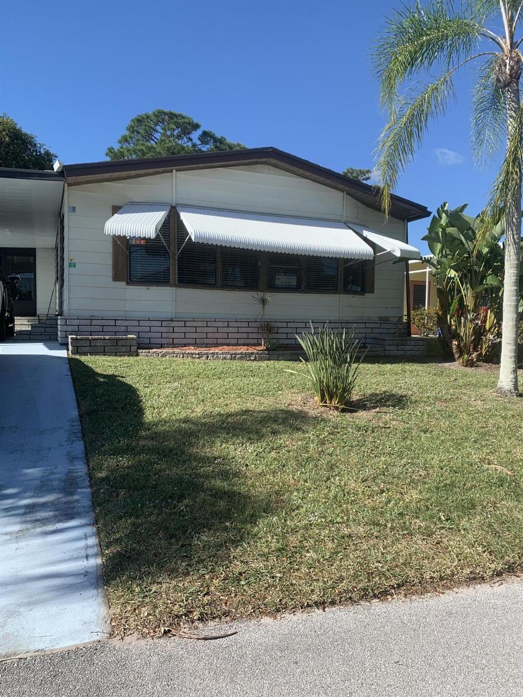 Photo of 10 Ecuador Way, Fort Pierce, FL 34951 (MLS # R10944317)