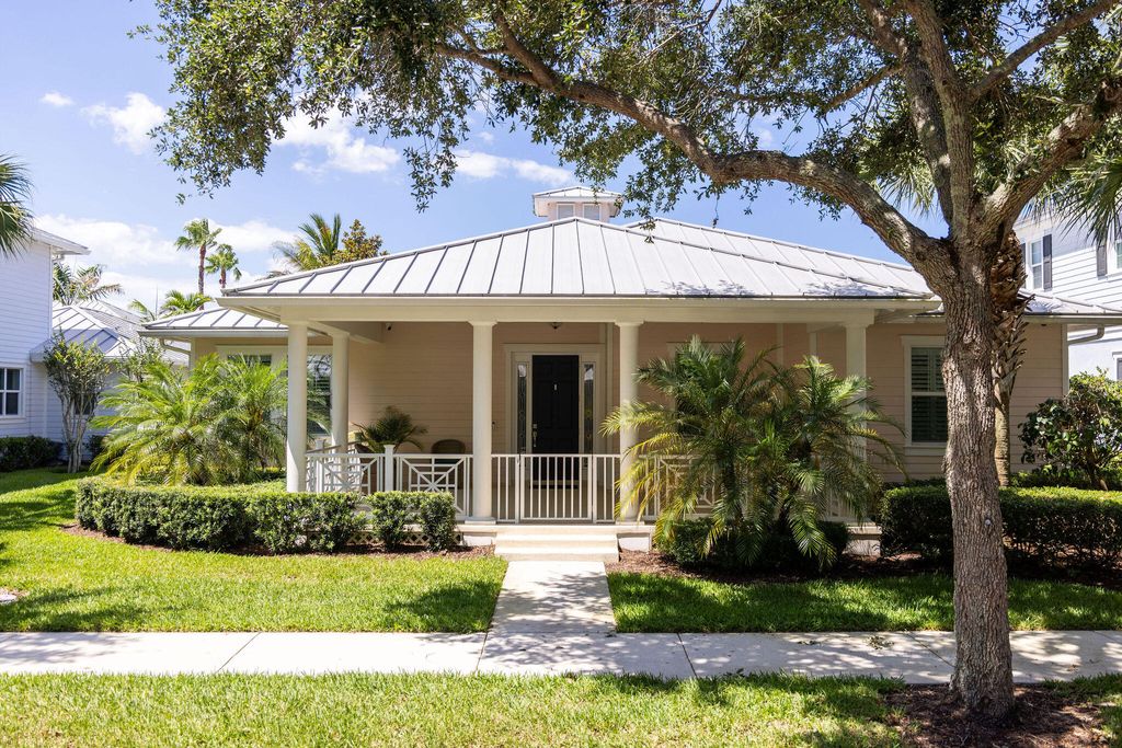 Photo of 1037 Duval Street, Jupiter, FL 33458 (MLS # B26026710)