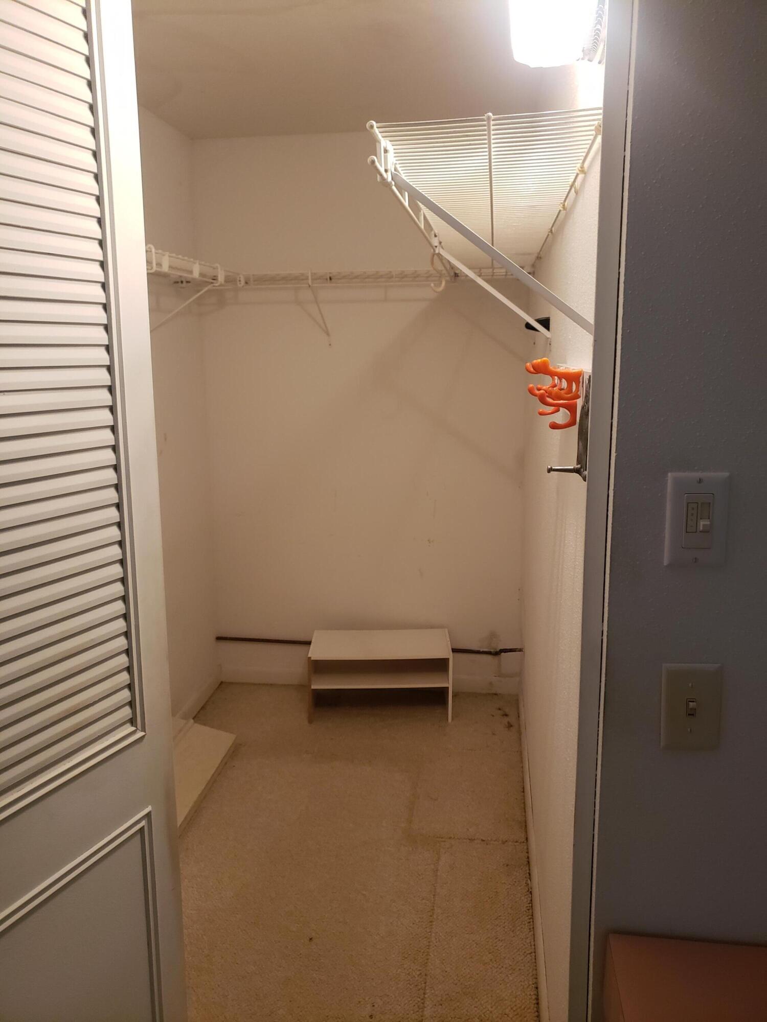 KINGS POINT SEVILLE CONDOS - Residential