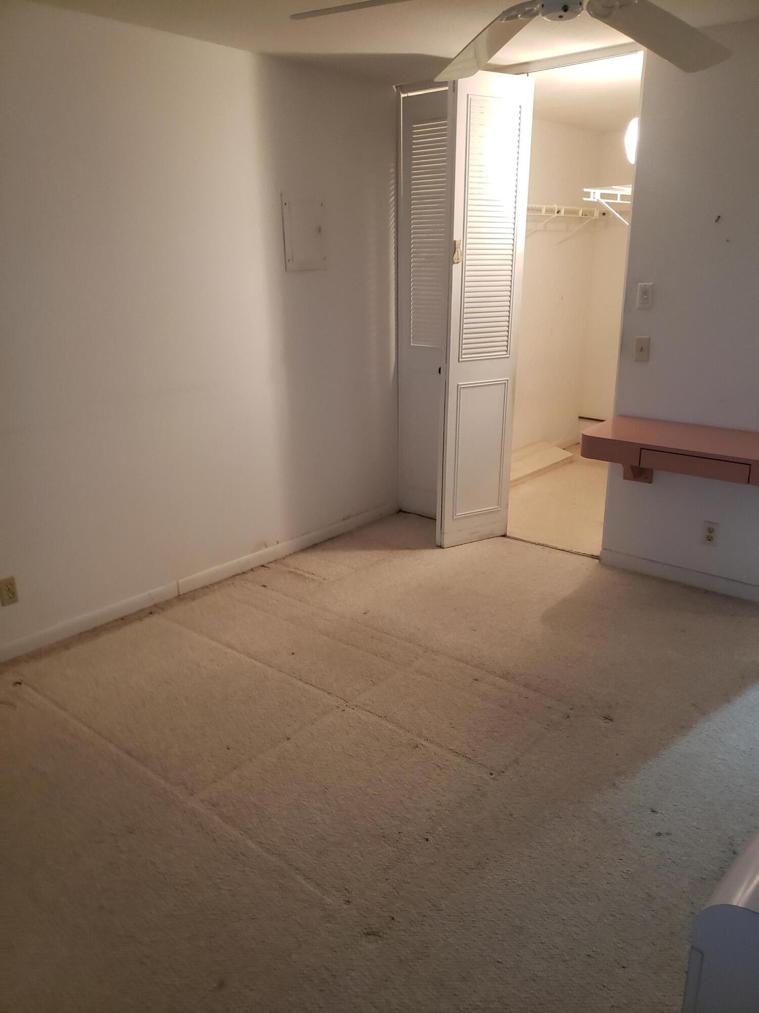 KINGS POINT SEVILLE CONDOS - Residential