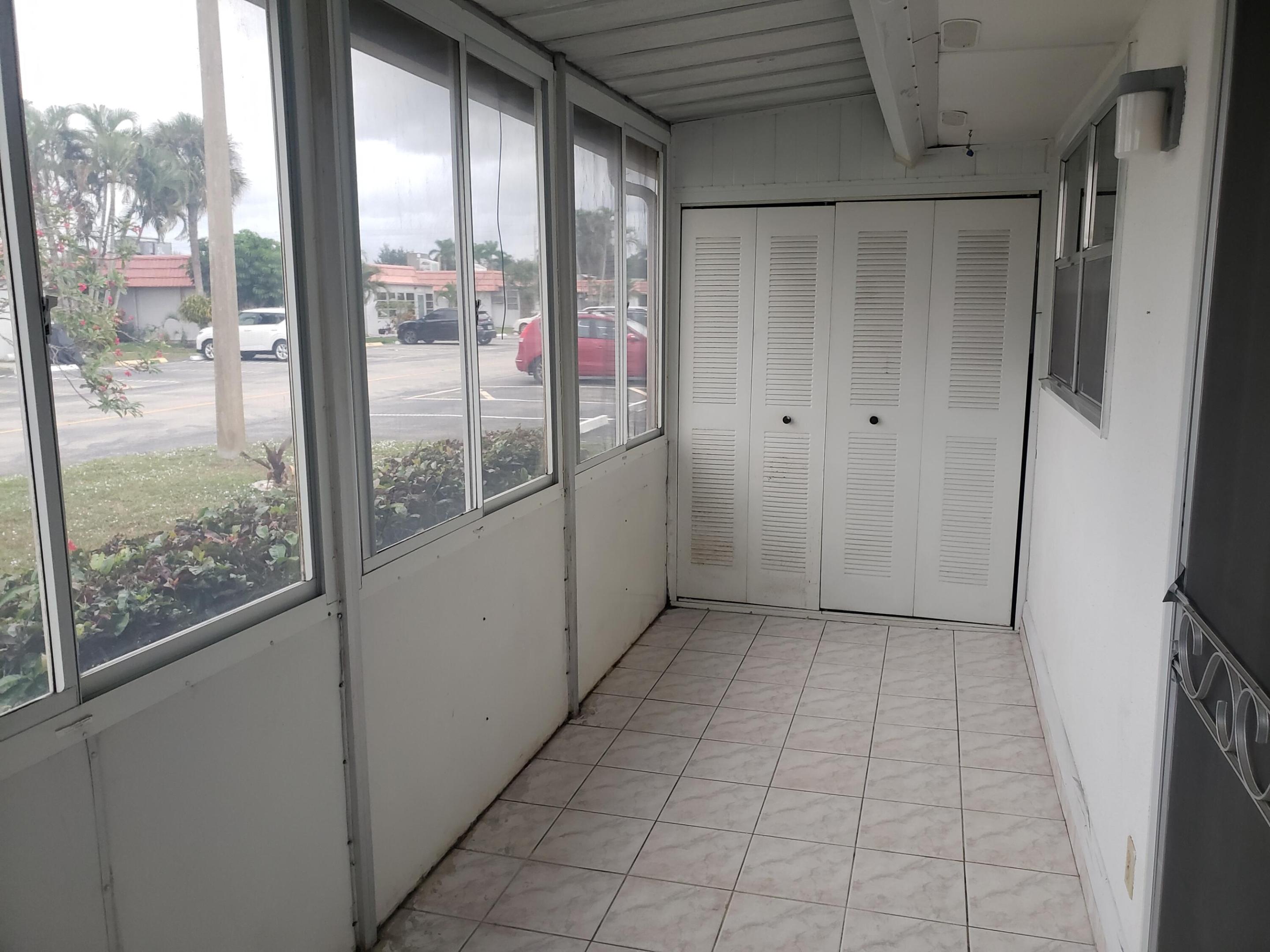 KINGS POINT SEVILLE CONDOS - Residential