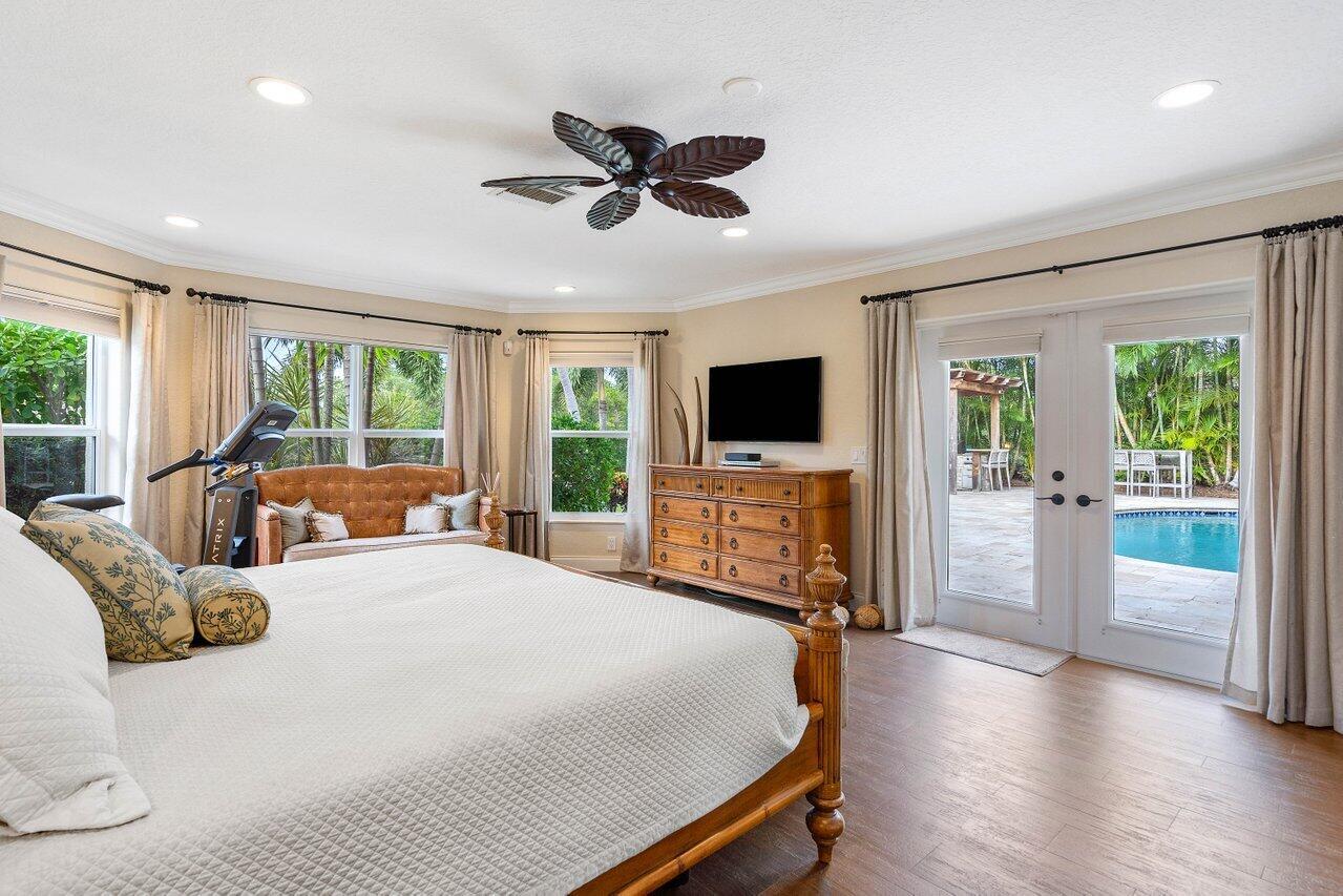 GOLDEN HARBOUR - Residential