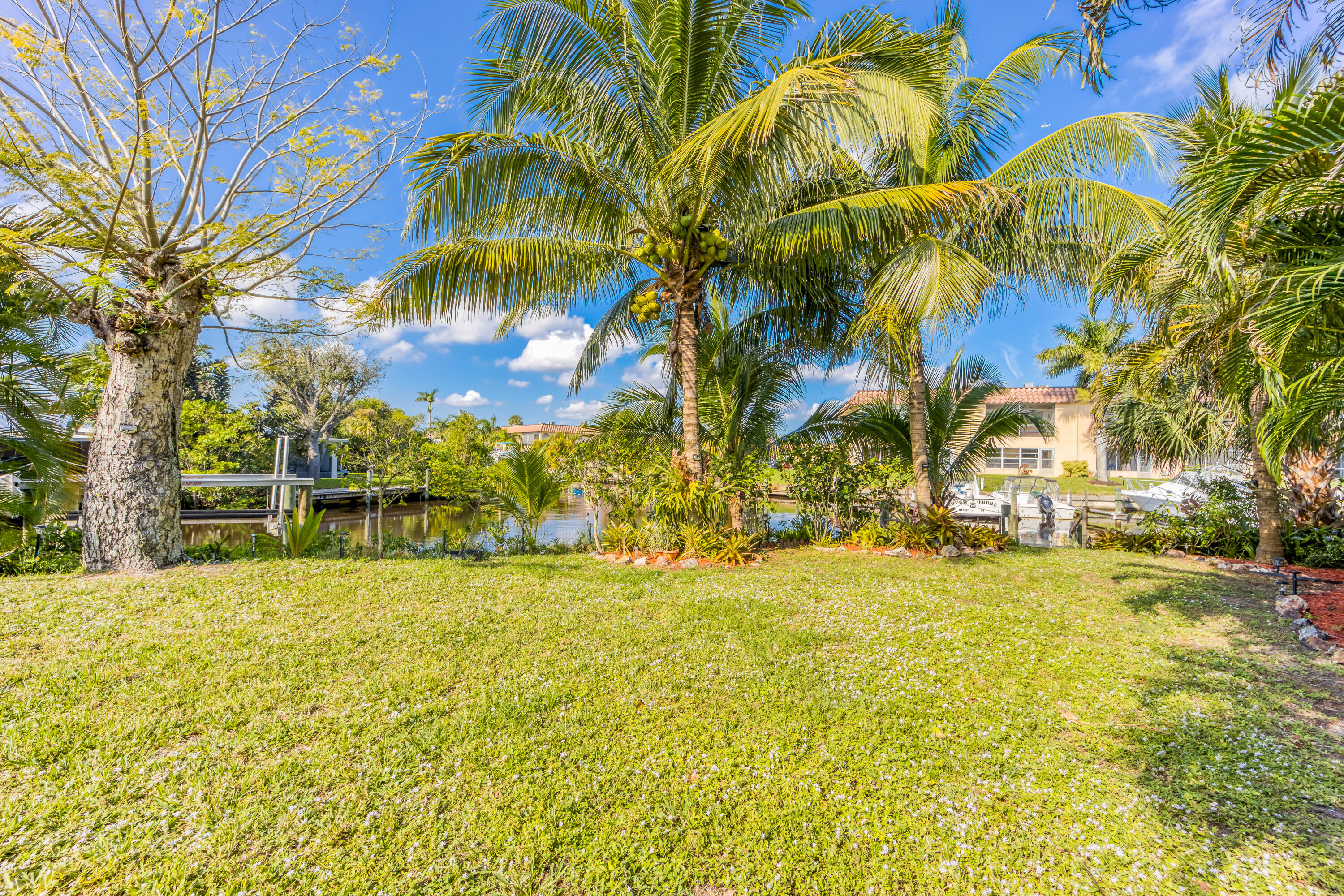 FISHERMANS HIDEAWAY SECTION ONE - Residential