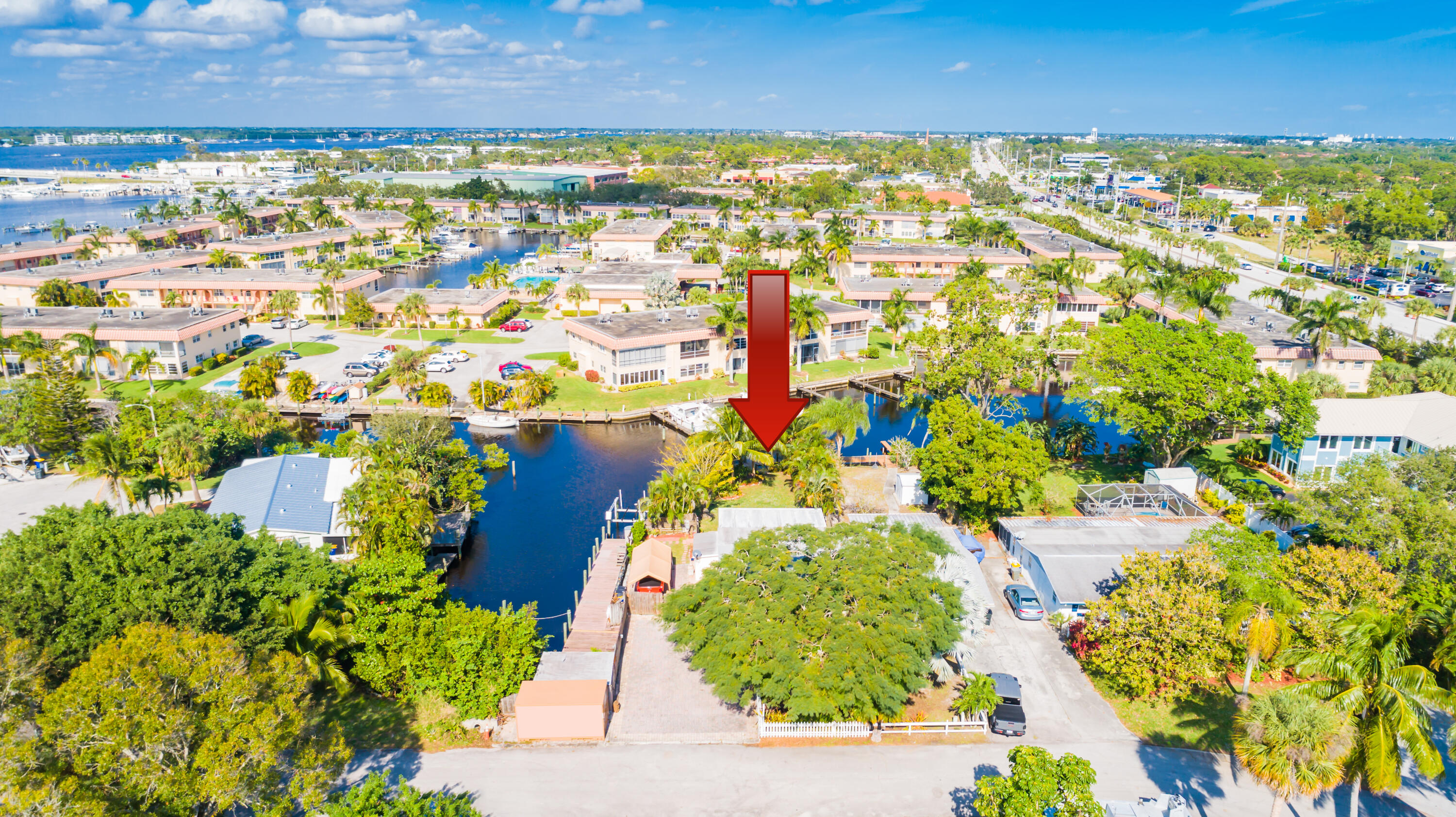 FISHERMANS HIDEAWAY SECTION ONE - Residential