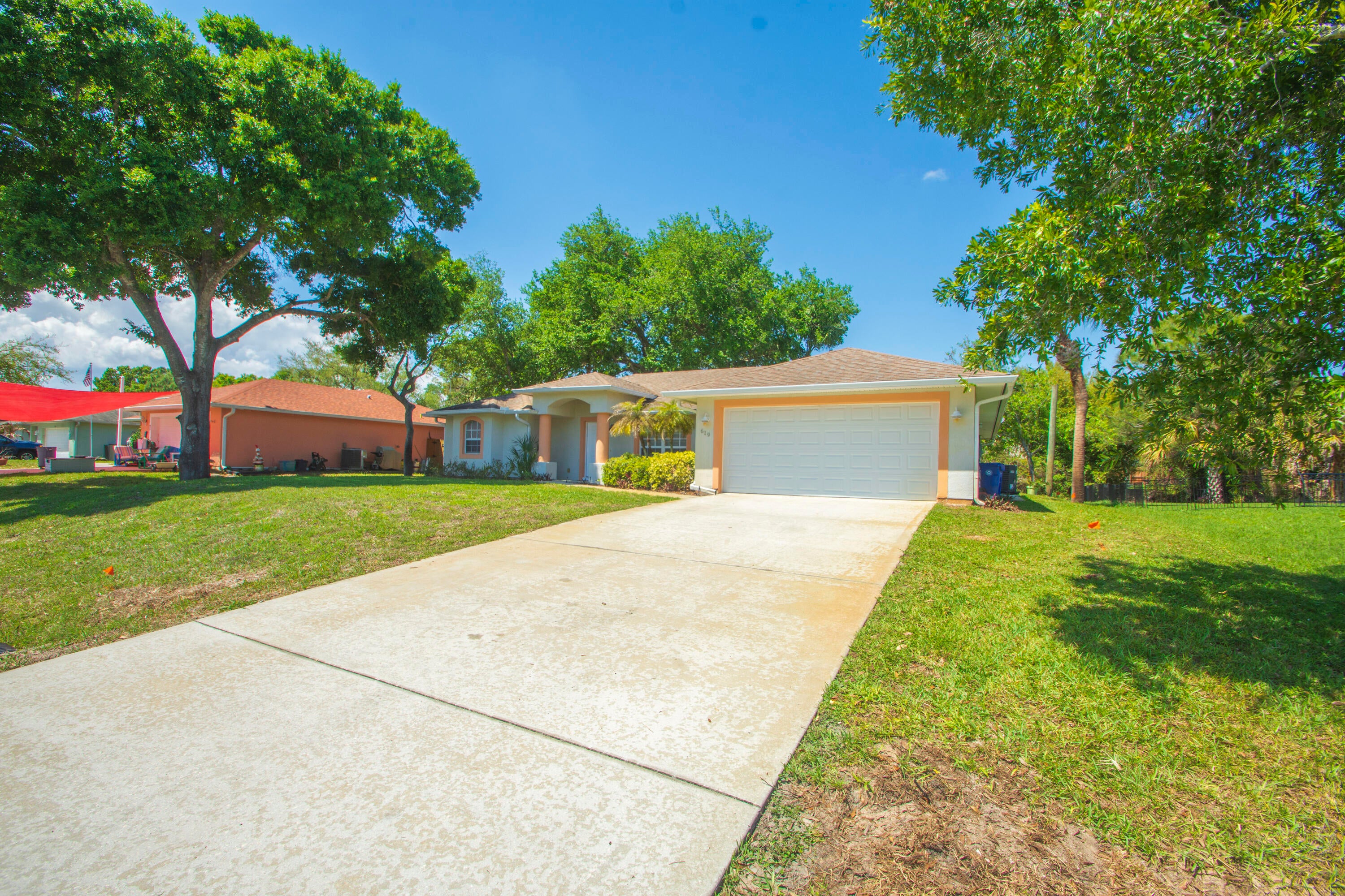 619 CARNIVAL Terrace
