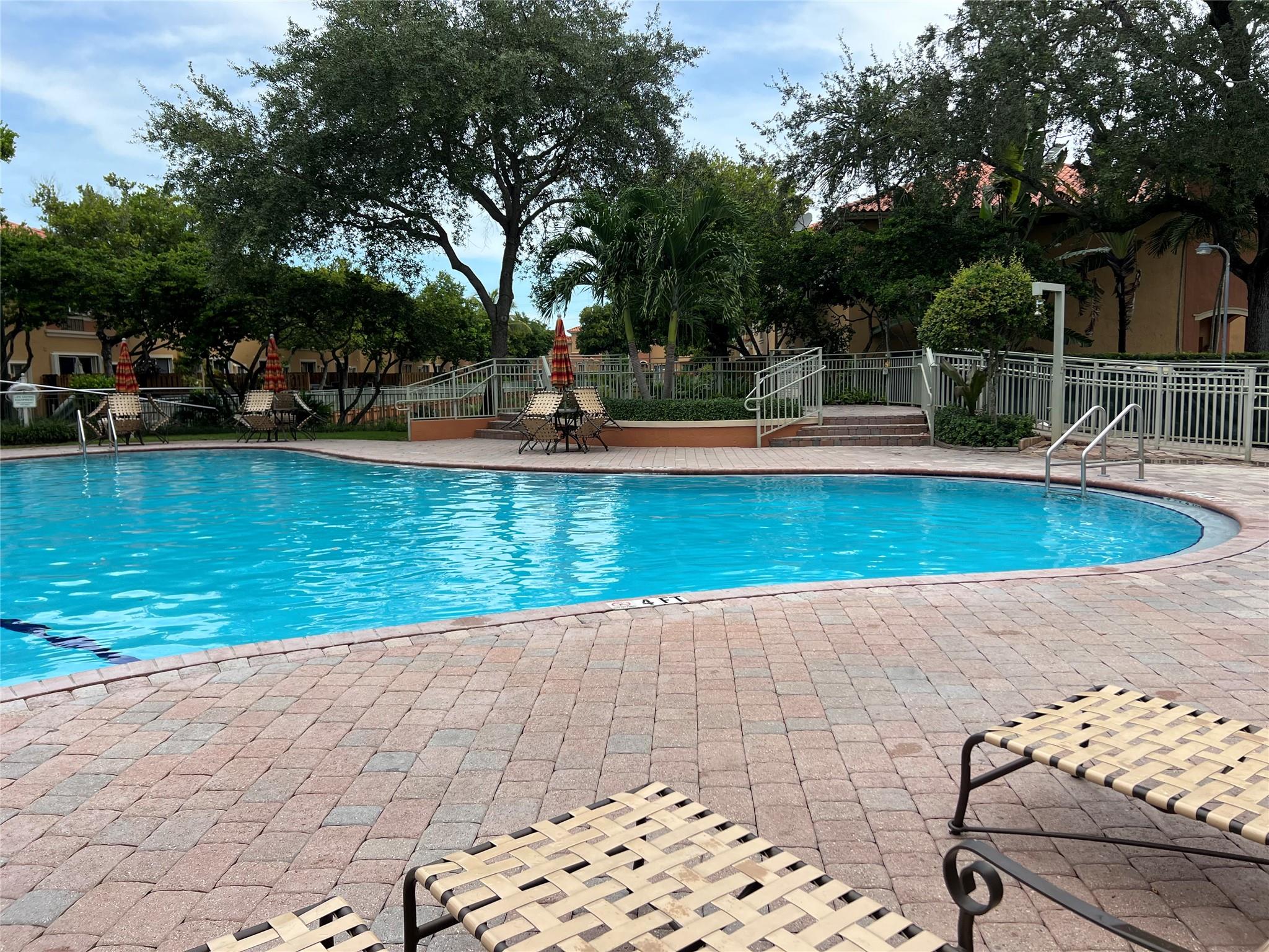 VILLAS AT HARBOR ISLES - Residential Lease