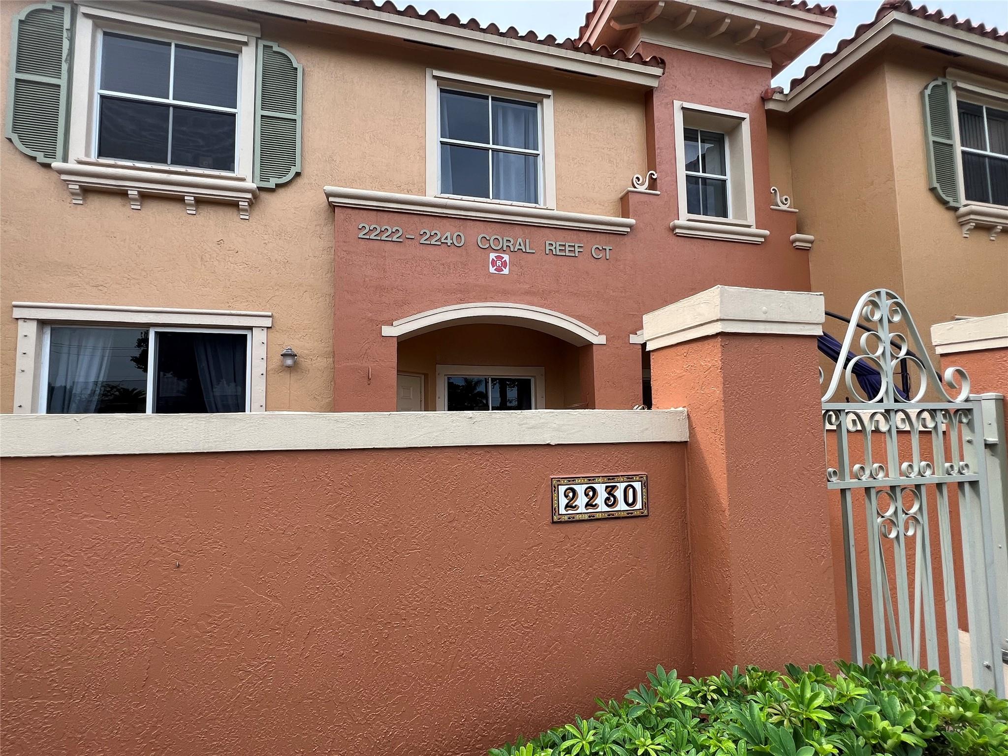 VILLAS AT HARBOR ISLES - Residential Lease