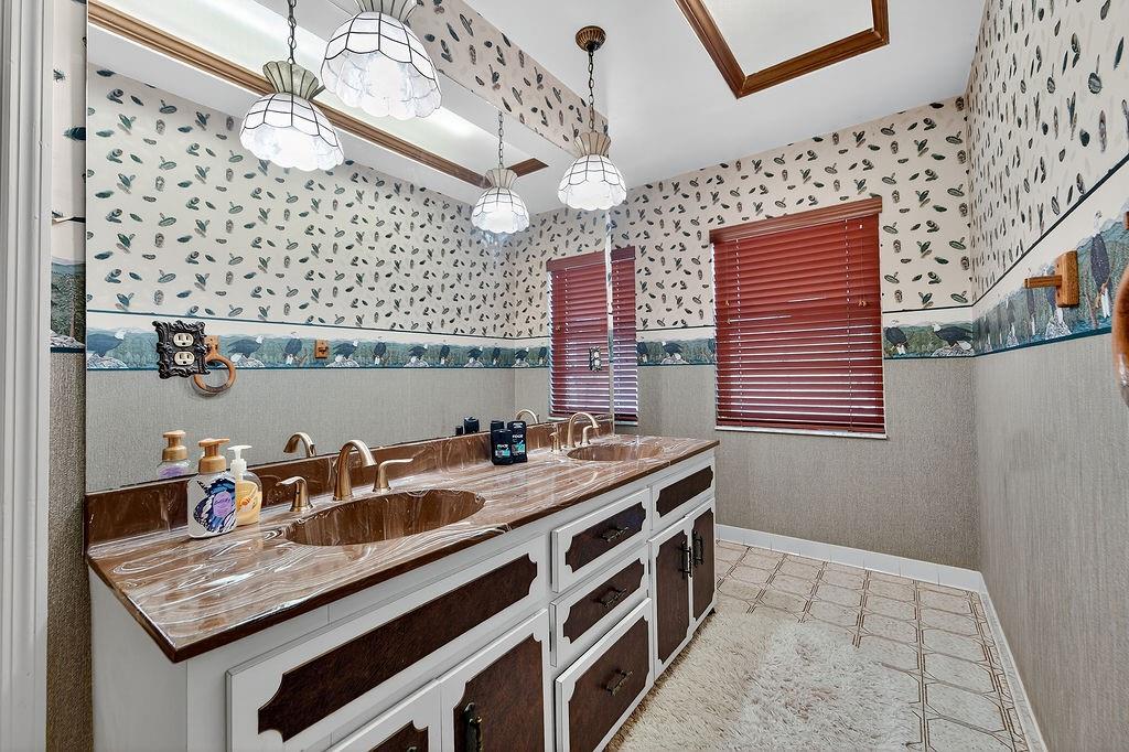 INDIAN RIVER FARMS COMPAN - Residential