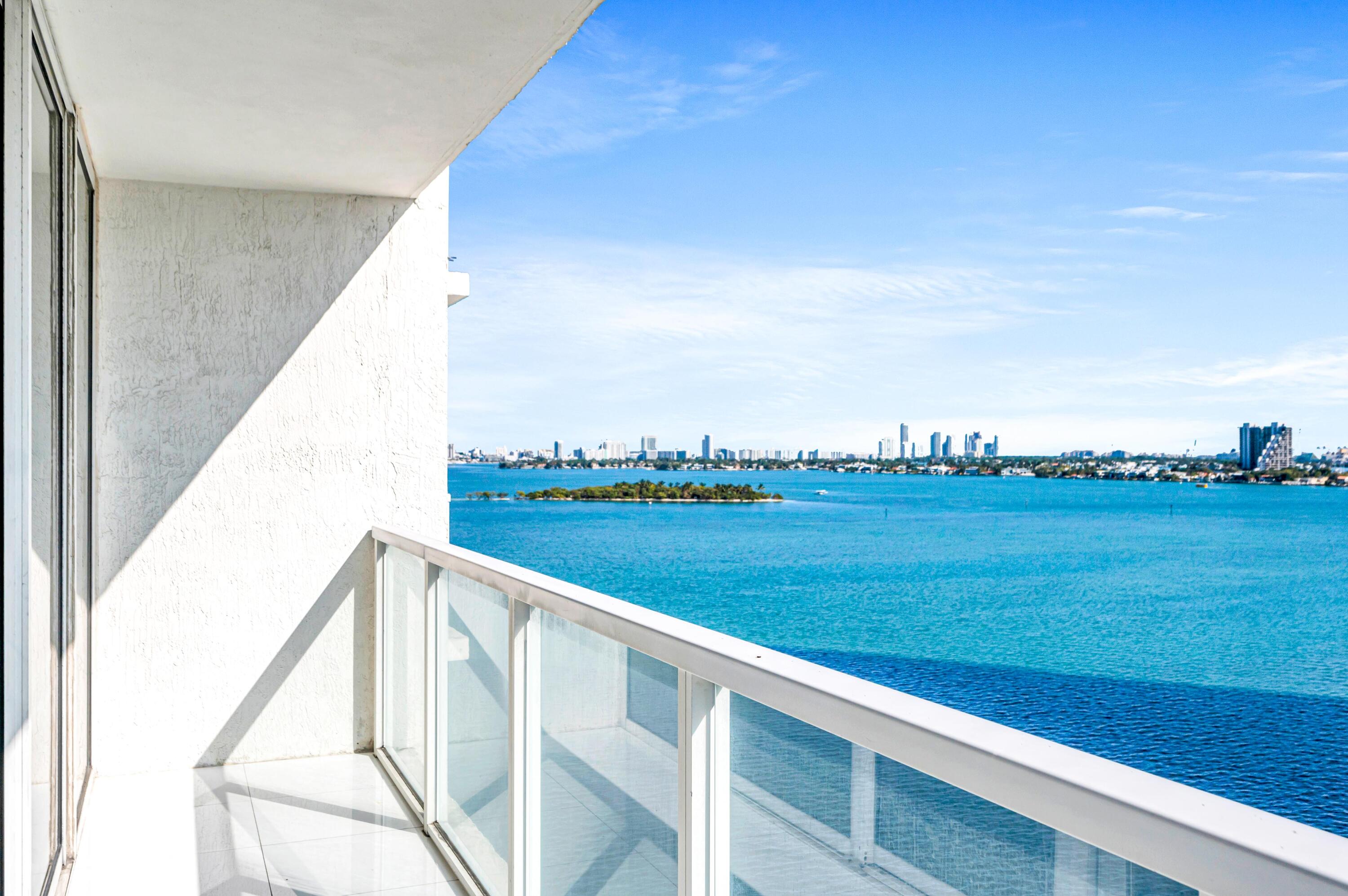 ONYX ON THE BAY CONDO - Residential