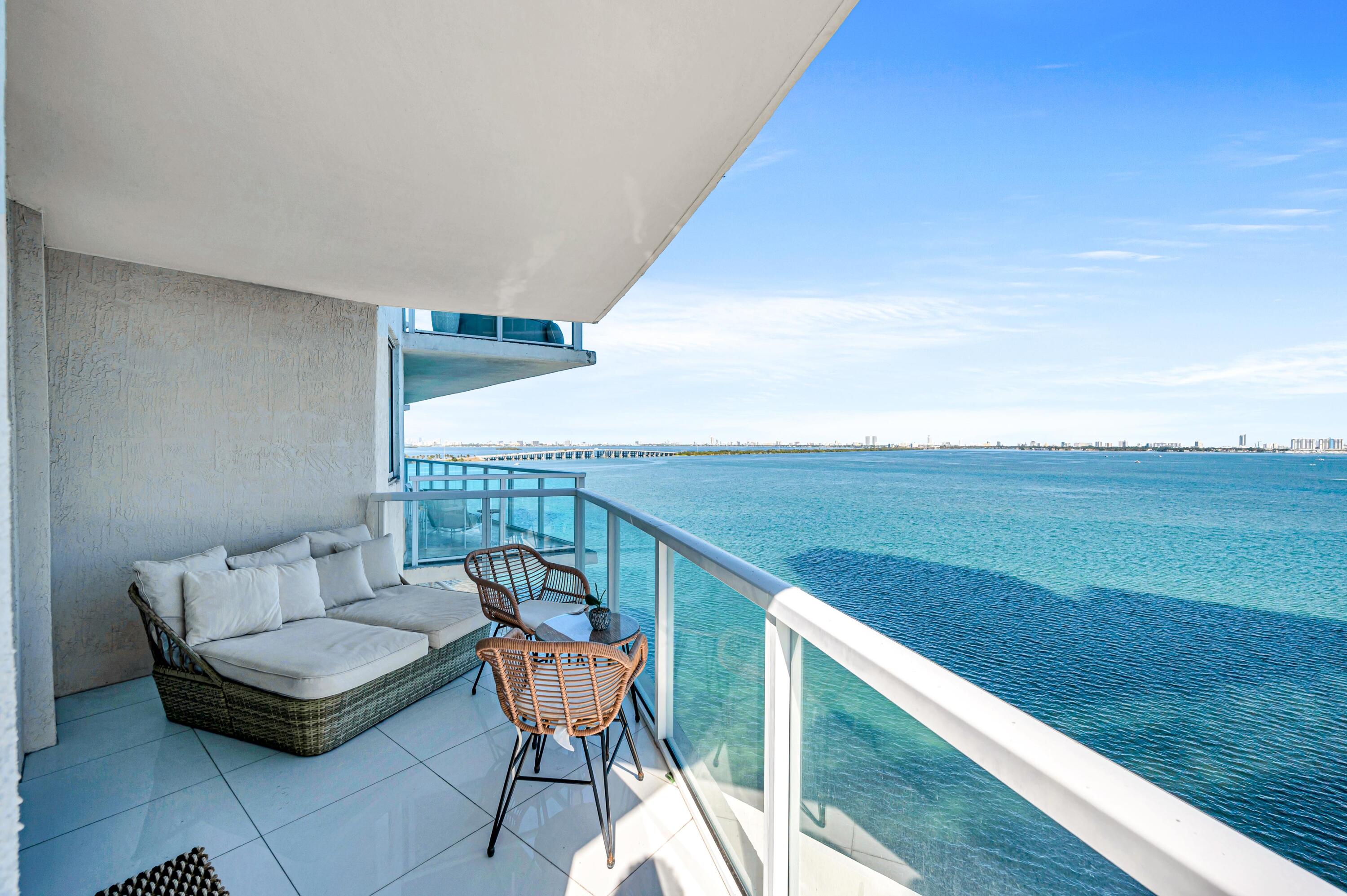 ONYX ON THE BAY CONDO - Residential