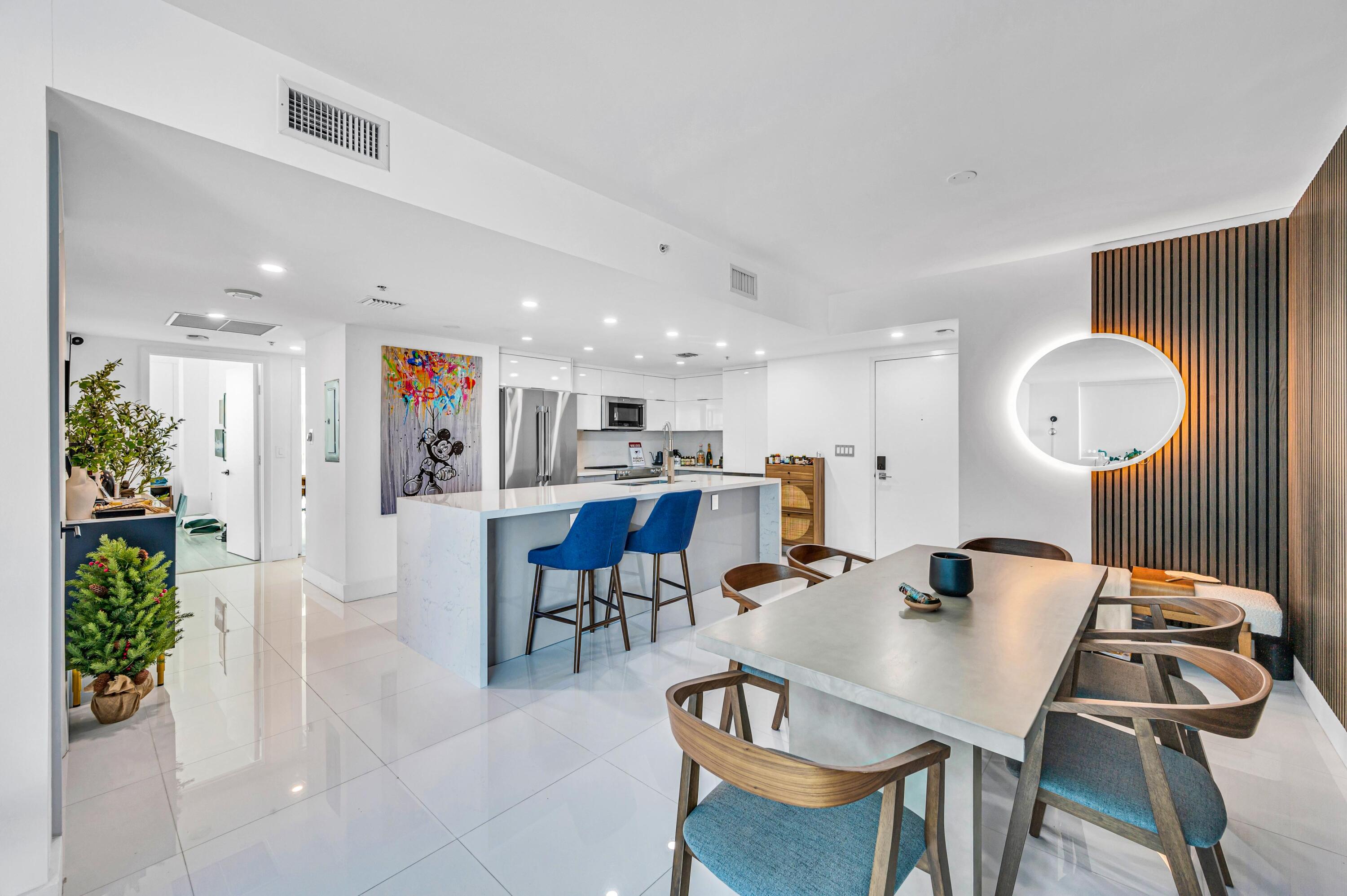 ONYX ON THE BAY CONDO - Residential