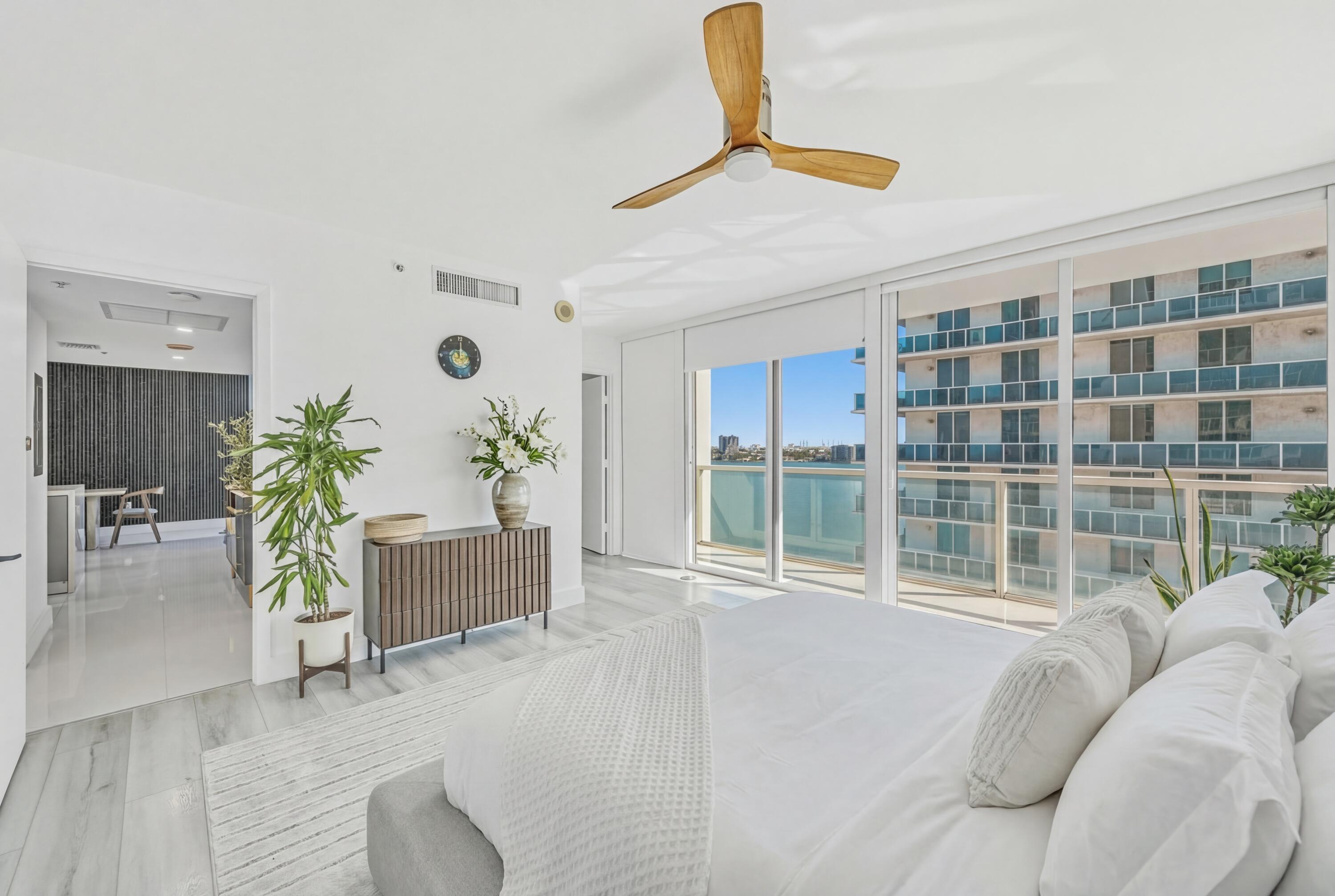 ONYX ON THE BAY CONDO - Residential