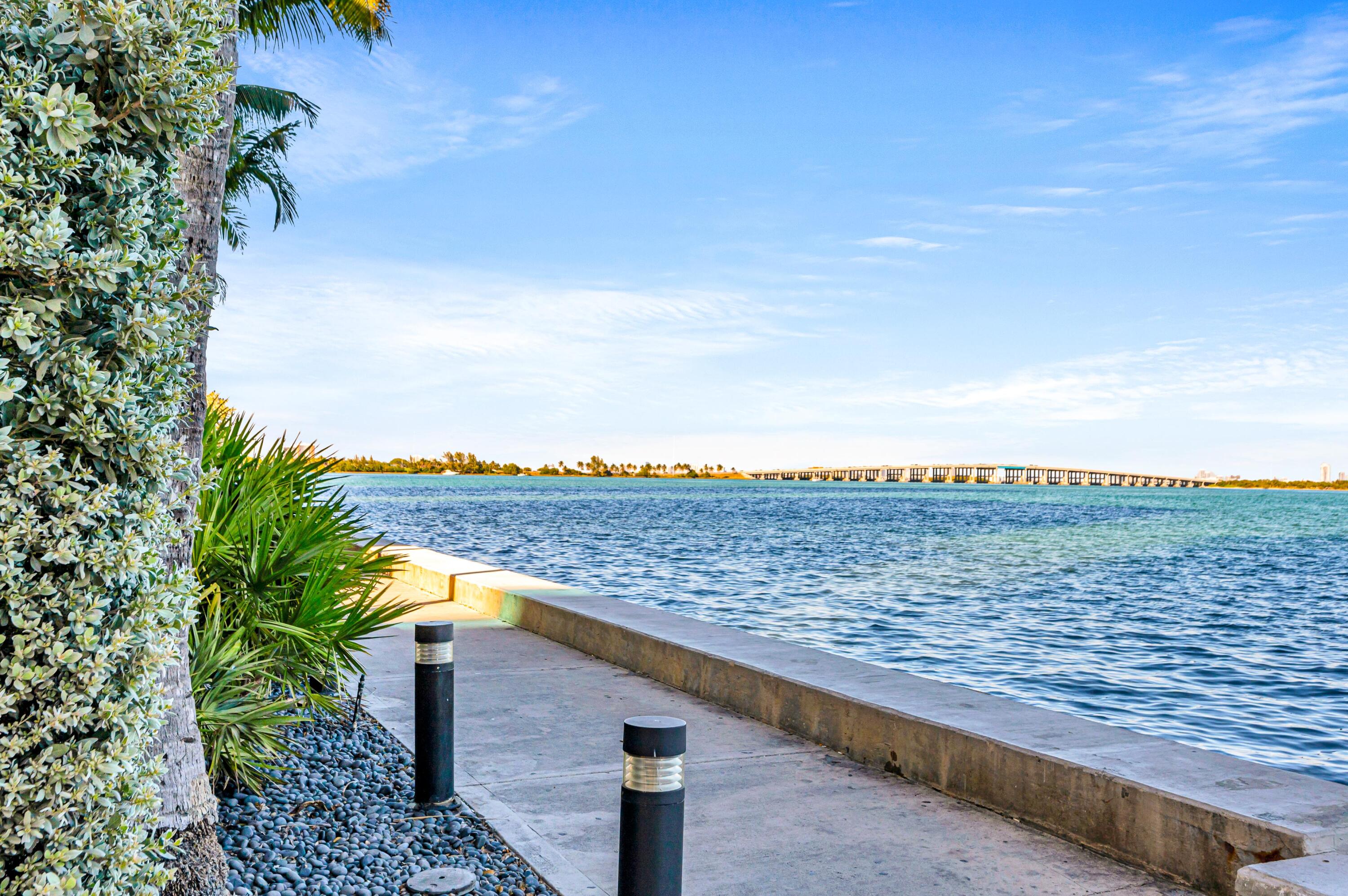 ONYX ON THE BAY CONDO - Residential