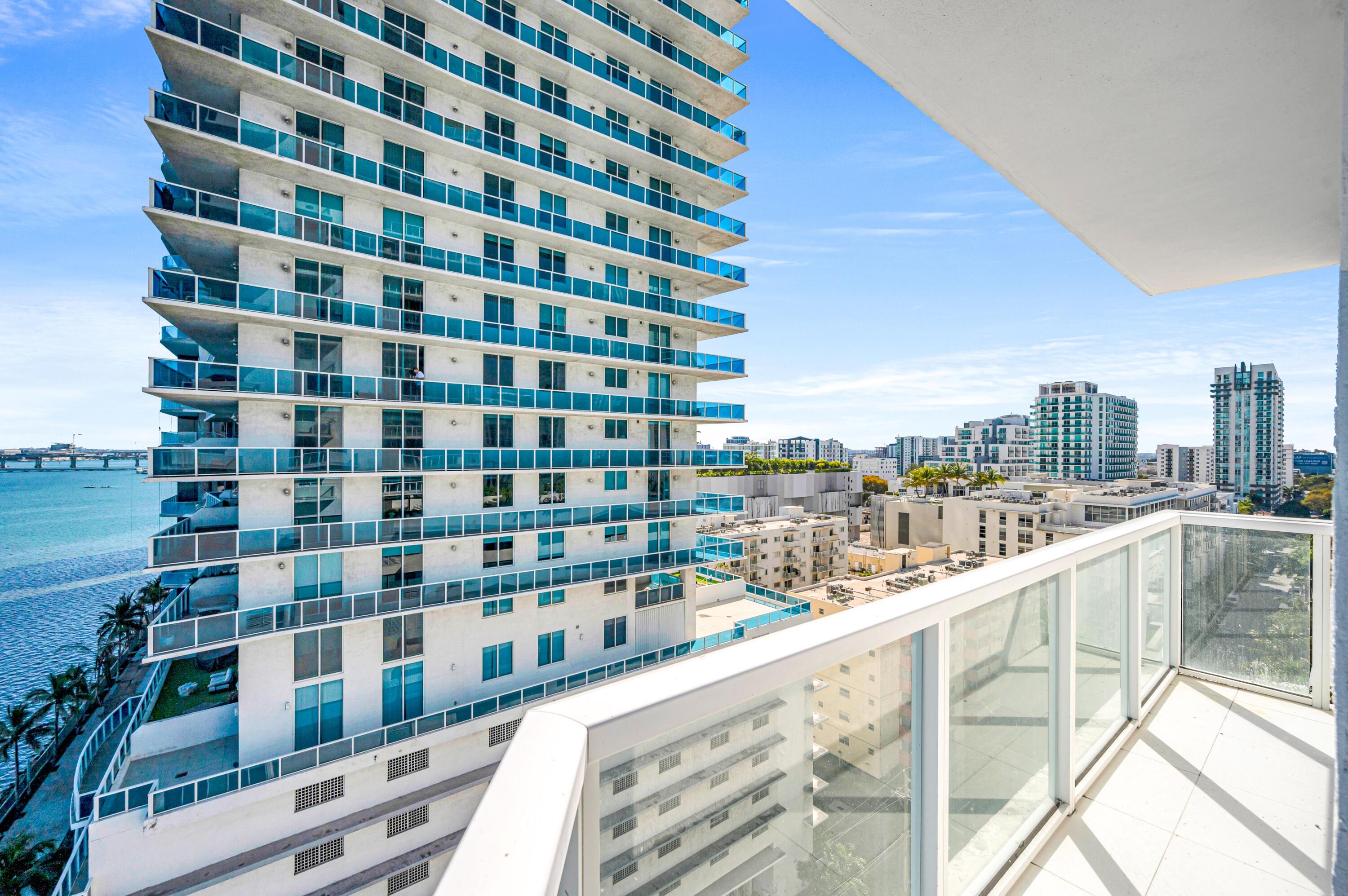 ONYX ON THE BAY CONDO - Residential