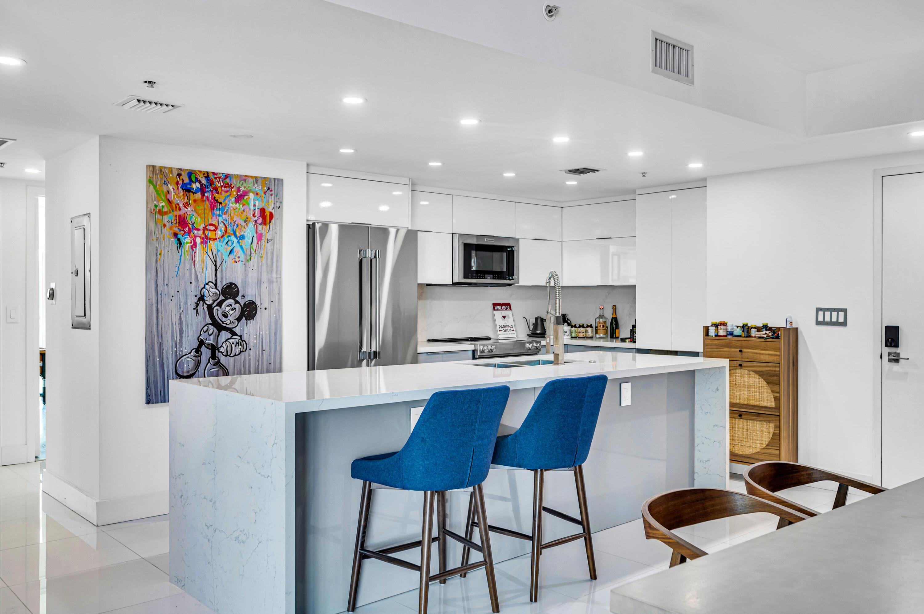 ONYX ON THE BAY CONDO - Residential