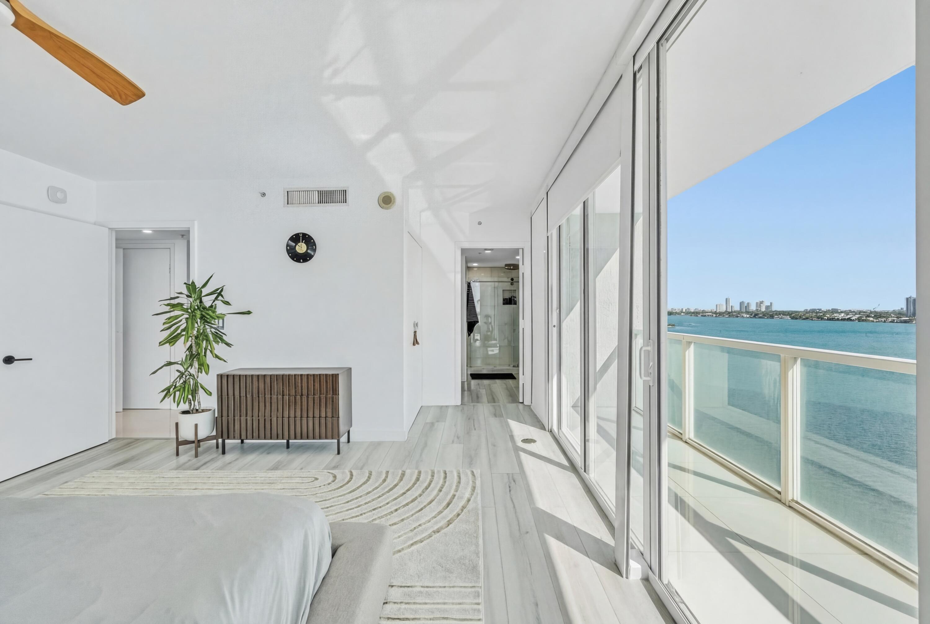 ONYX ON THE BAY CONDO - Residential