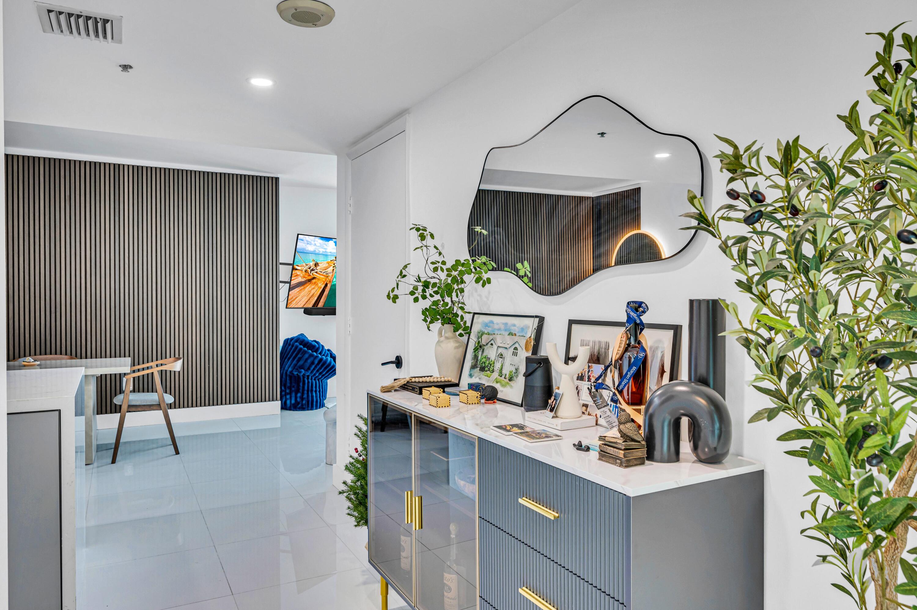 ONYX ON THE BAY CONDO - Residential