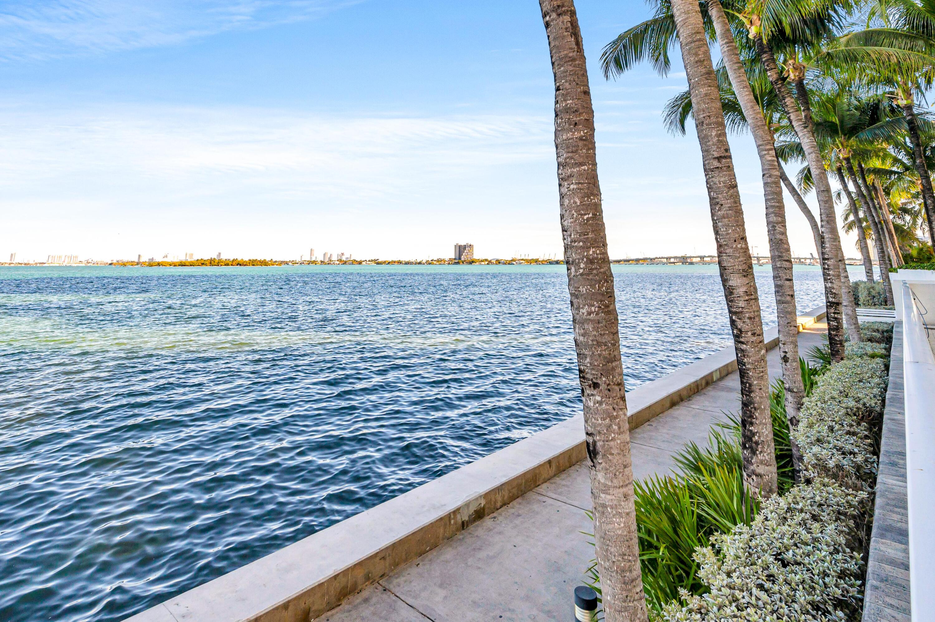 ONYX ON THE BAY CONDO - Residential