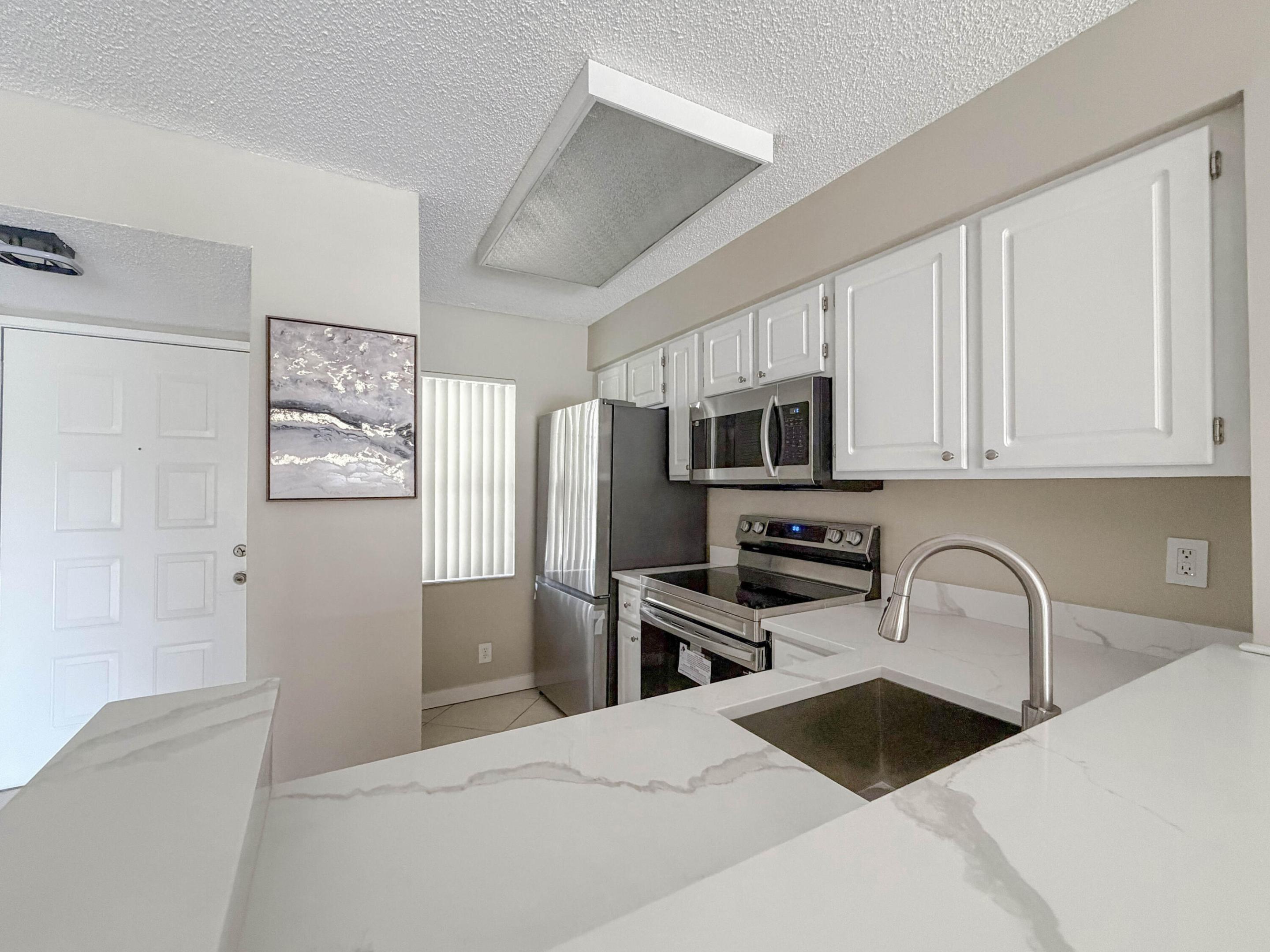 2228 N Cypress Bend Drive 407