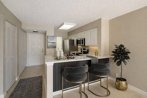 2228 N Cypress Bend Drive 407 Pompano Beach FL 33069