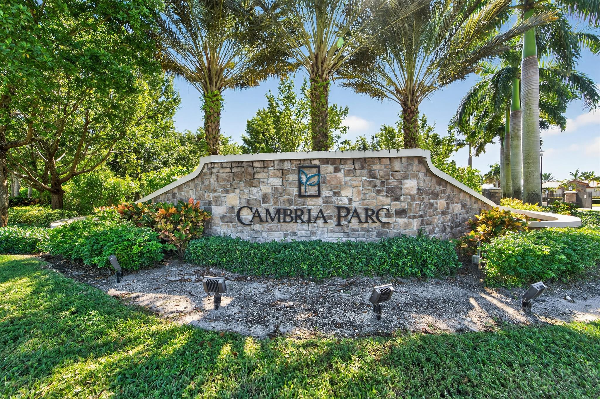 FLAVOR PICT TOWNHOMES PUD - Residential