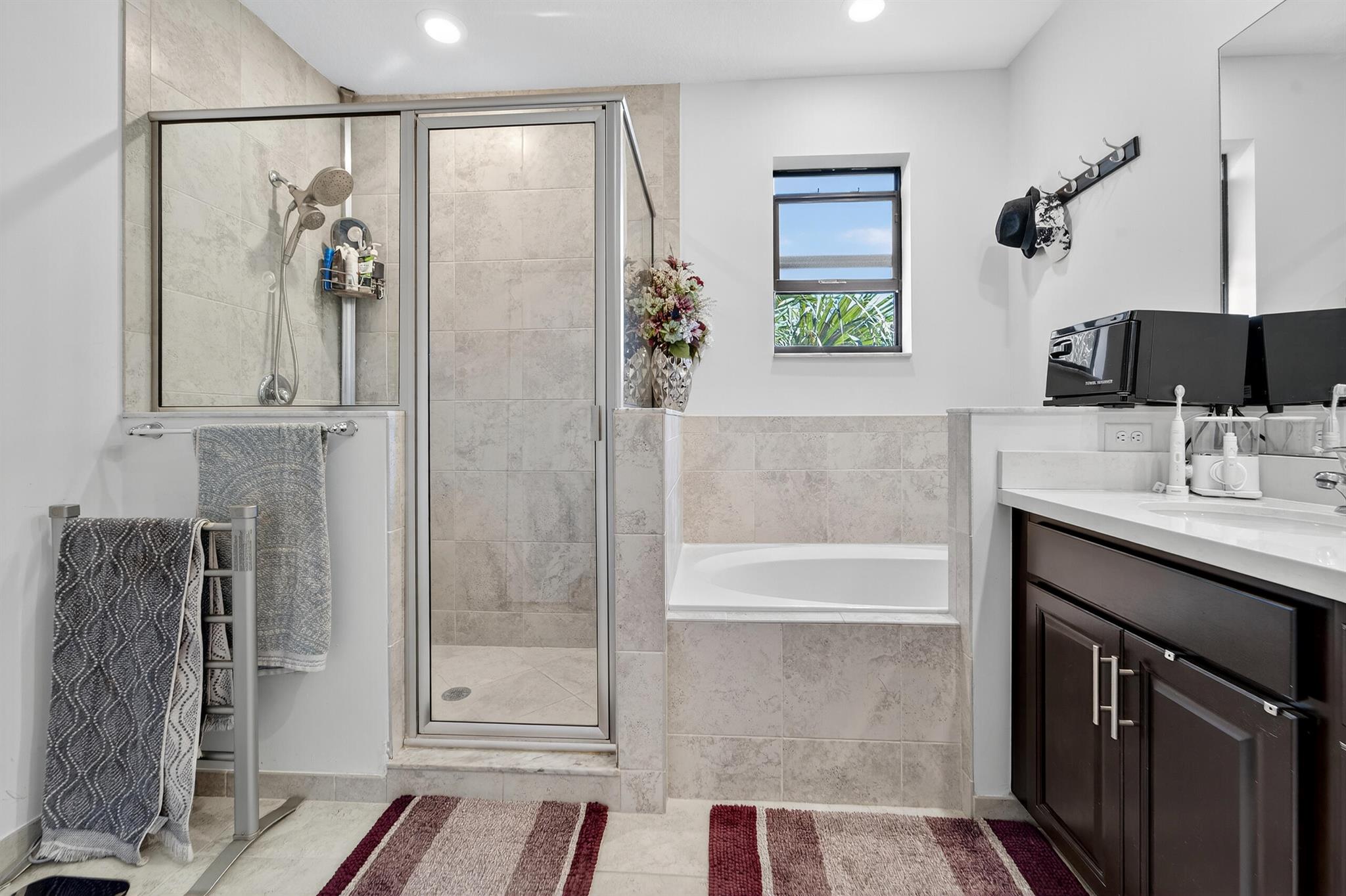 FLAVOR PICT TOWNHOMES PUD - Residential