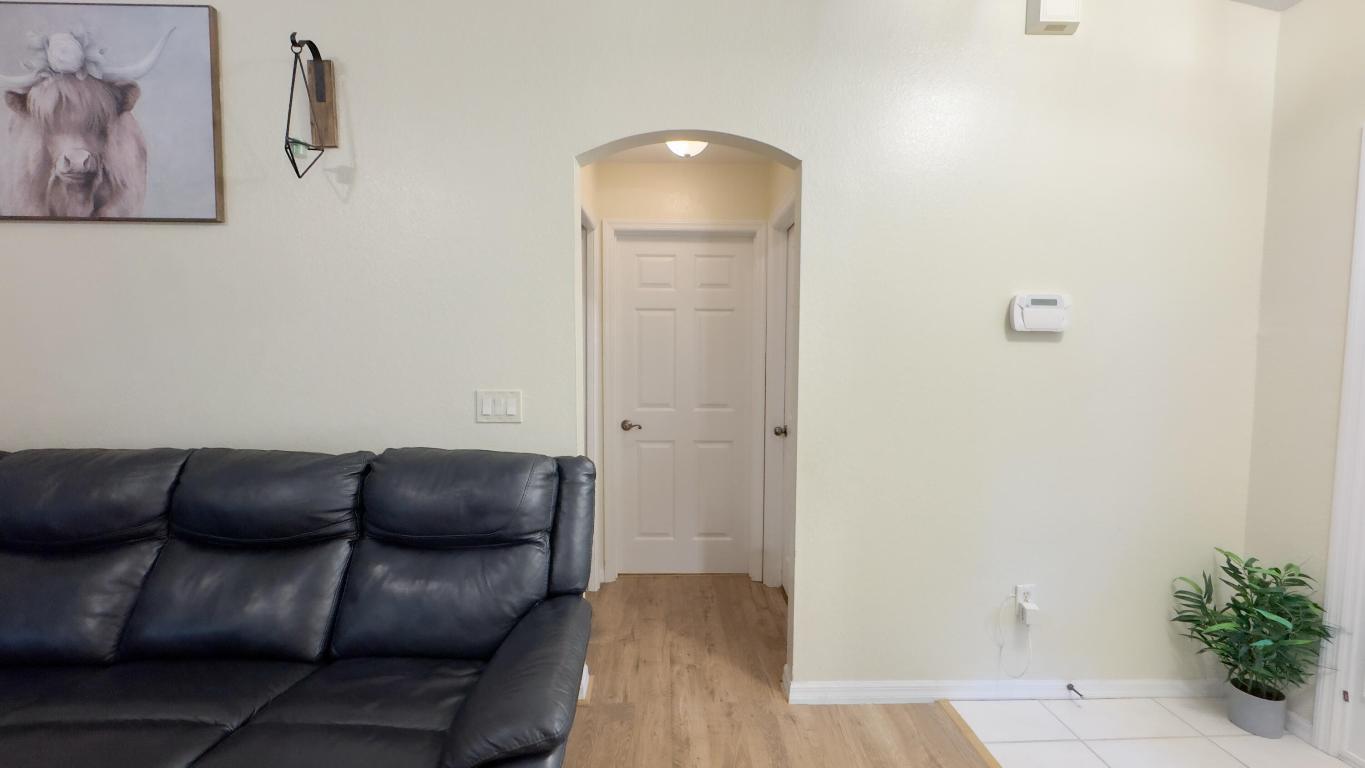 SUN N LK SEB UNIT 10 RPLT - Residential