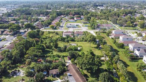 A home in Lake Worth