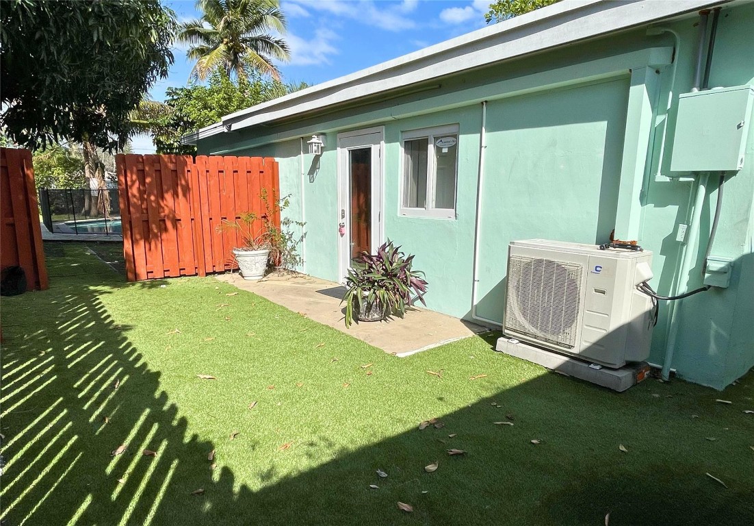 Hollywood Terrace 3-12 B - Residential Lease