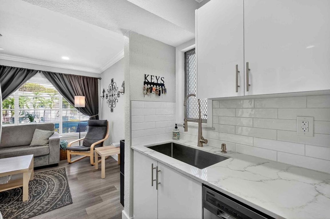 PEN-TEN CO-OP APTS INC - Residential