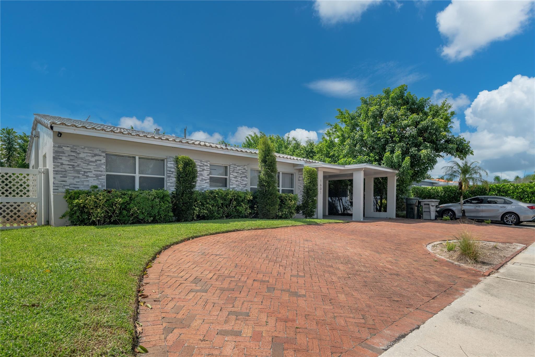 ALLENWOOD ADD - Residential