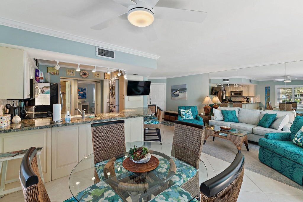 Photo of 1605 S Us Highway 1 #B206, Jupiter, FL 33477 (MLS # R11079874)