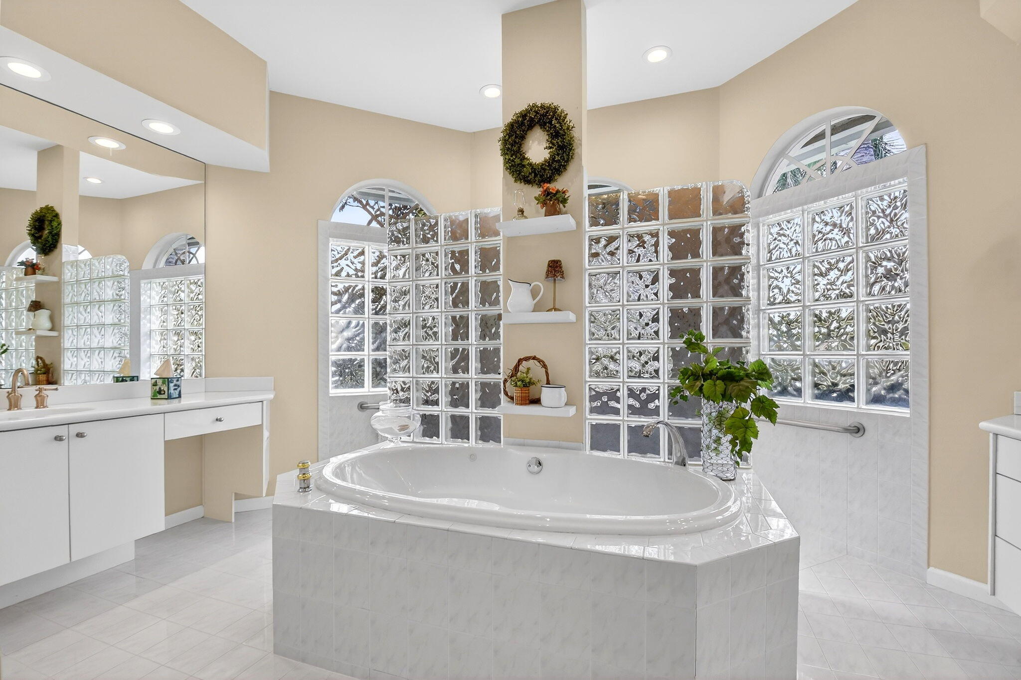 RIO POCO - Residential