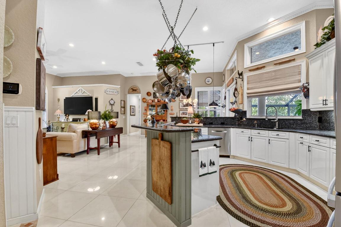 RIO POCO - Residential