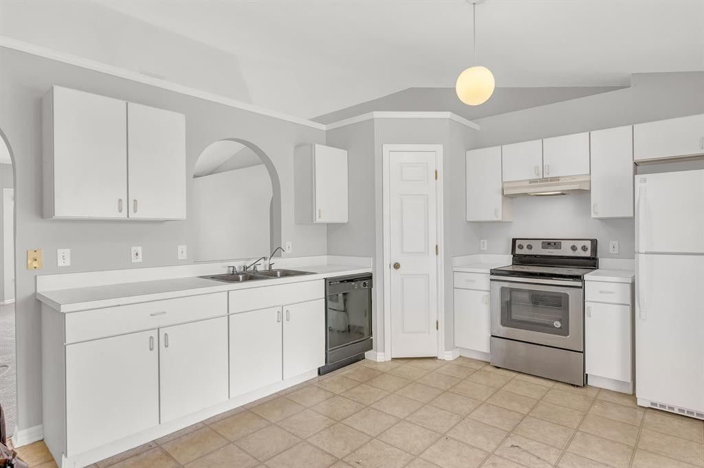 Photo of 173 SW Ray Avenue, Port Saint Lucie, FL 34983 (MLS # F10461650)