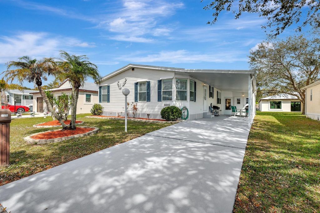 Photo of 6656 Yedra Avenue, Fort Pierce, FL 34951 (MLS # F10486422)