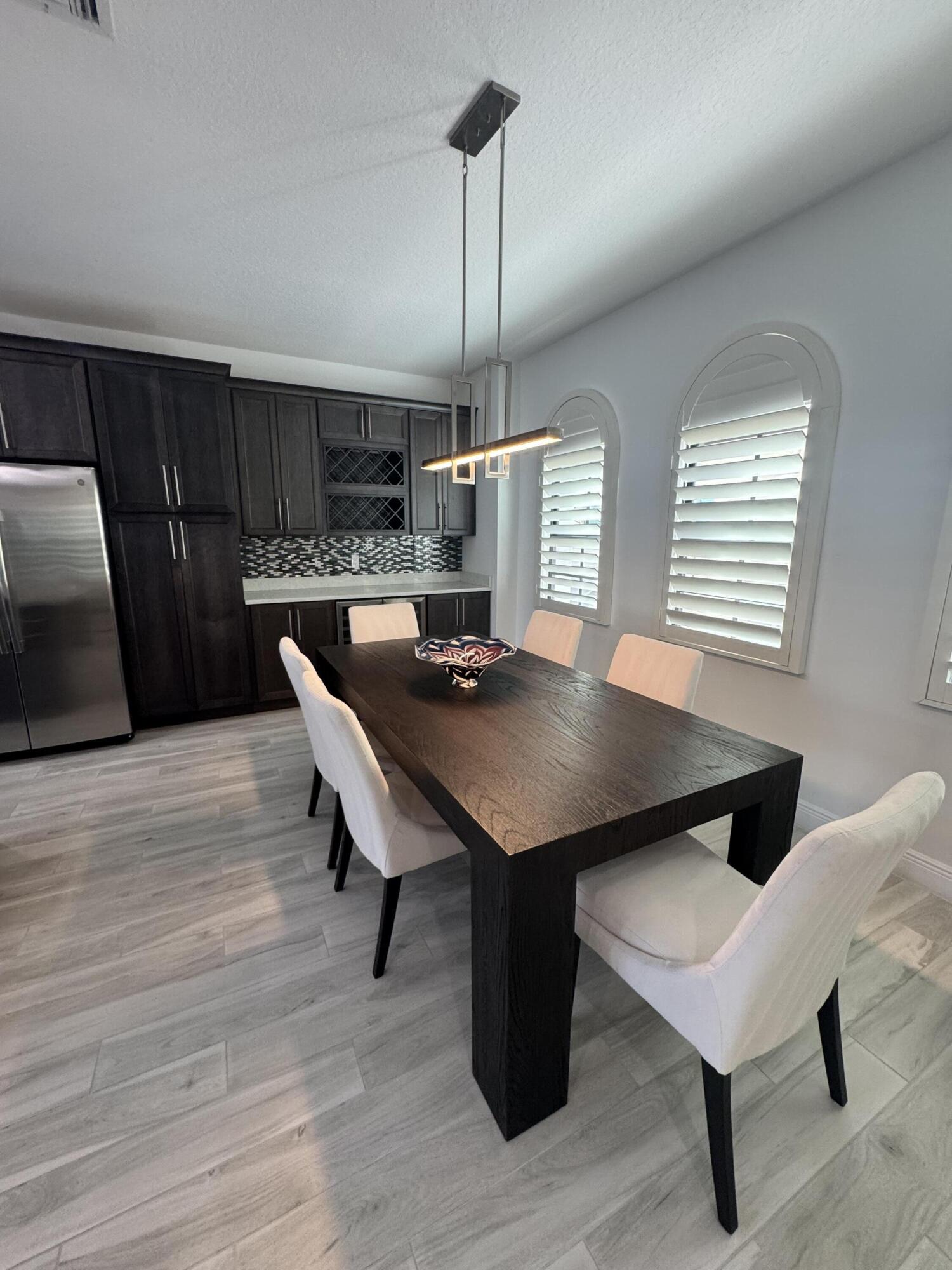 CASA DEL MAR - Residential