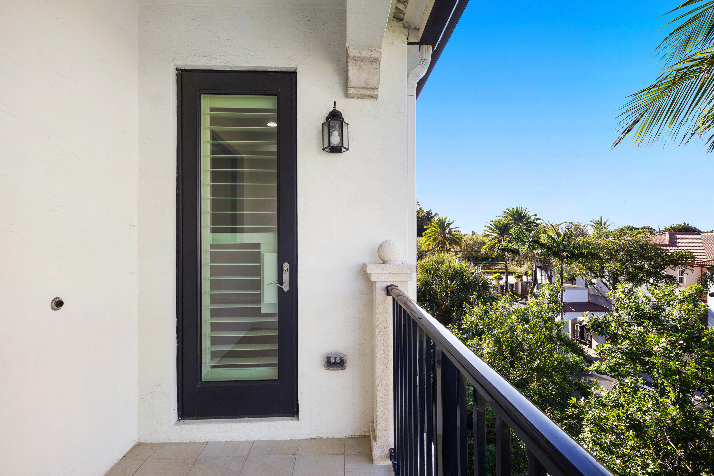 CASA DEL MAR - Residential