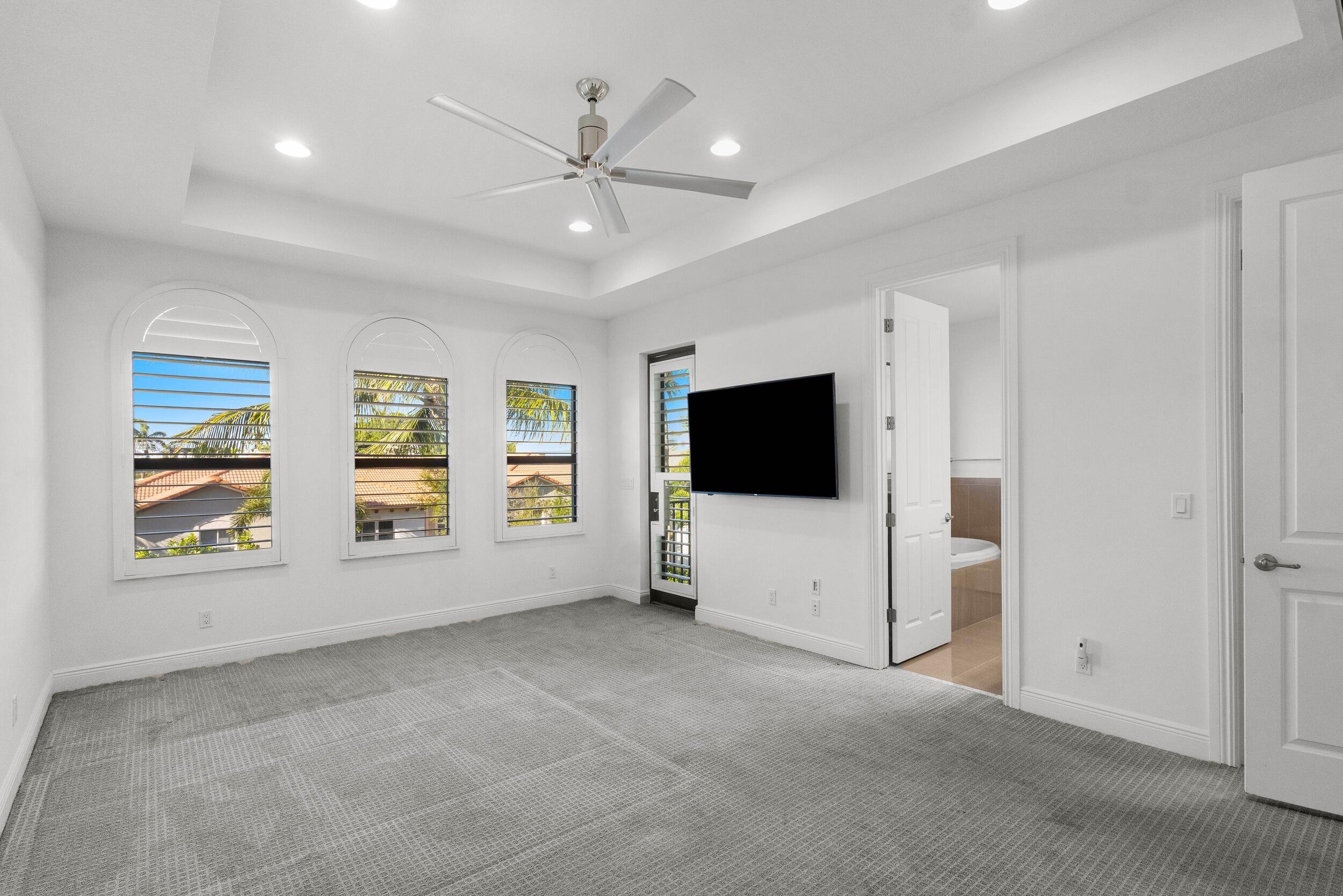 CASA DEL MAR - Residential