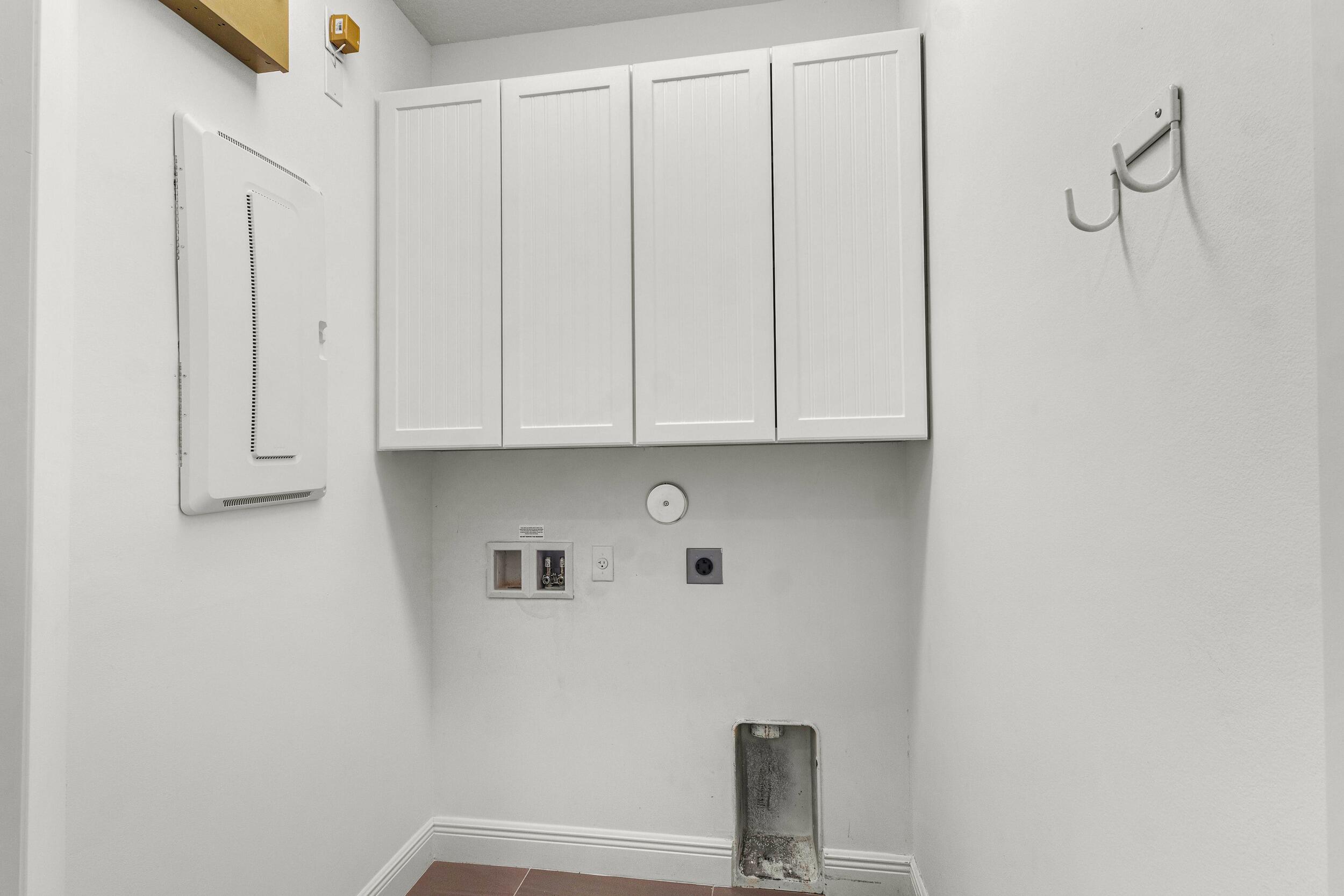 CASA DEL MAR - Residential